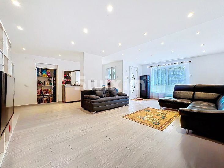 Vente Maison Saint-Julien-en-Genevois 6&nbsp;Pièces 171.55&nbsp;m²