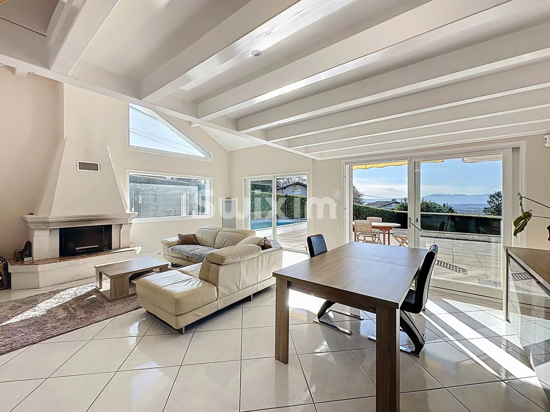 maison 6 Pièces en vente sur Saint-Cergues (74140)