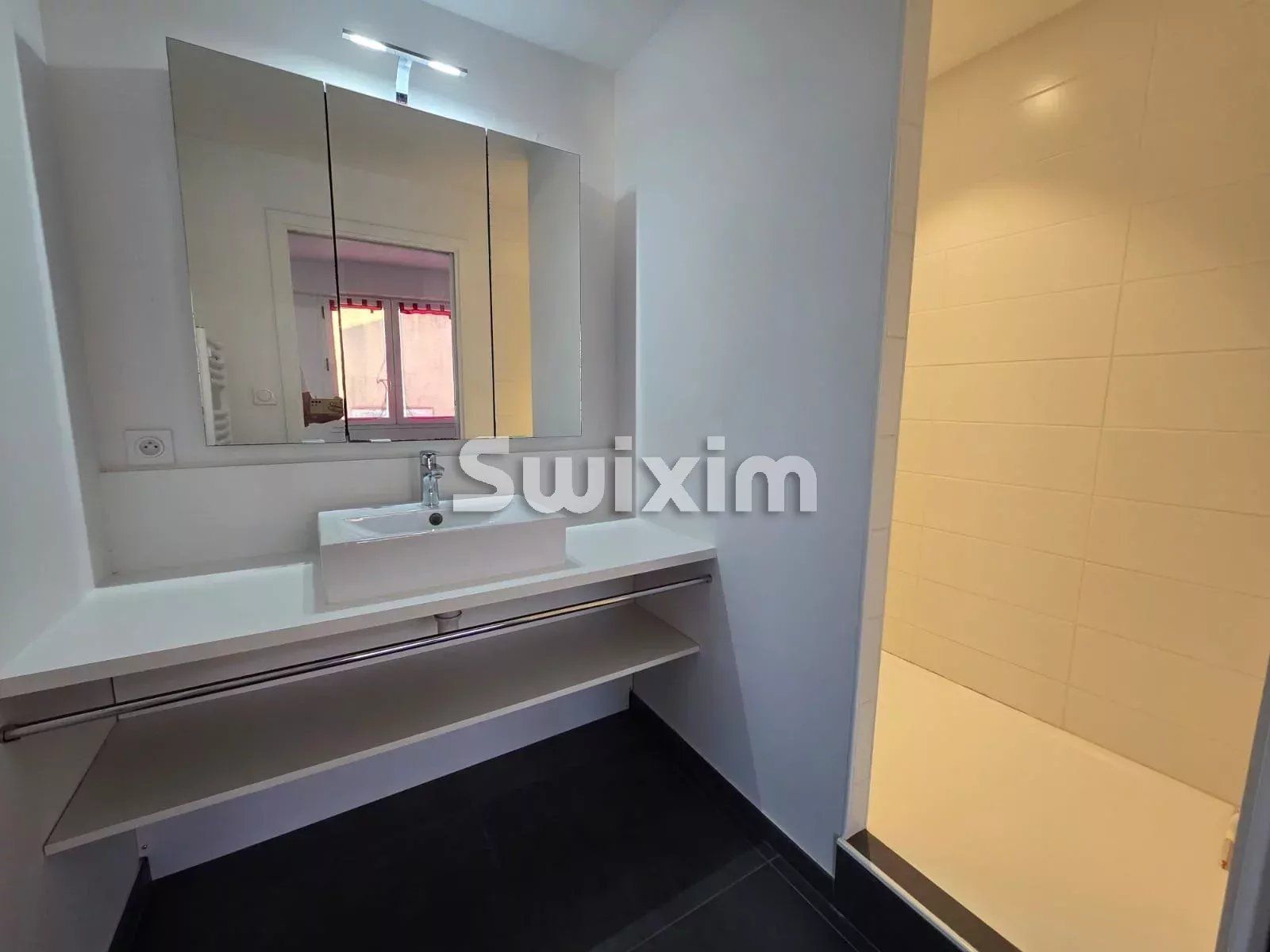 appartamento 2 Camere in affitto su Orange (84100)