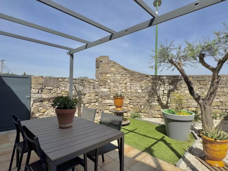 Vente Maison Cruviers-Lascours 2&nbsp;Pièces 70&nbsp;m²