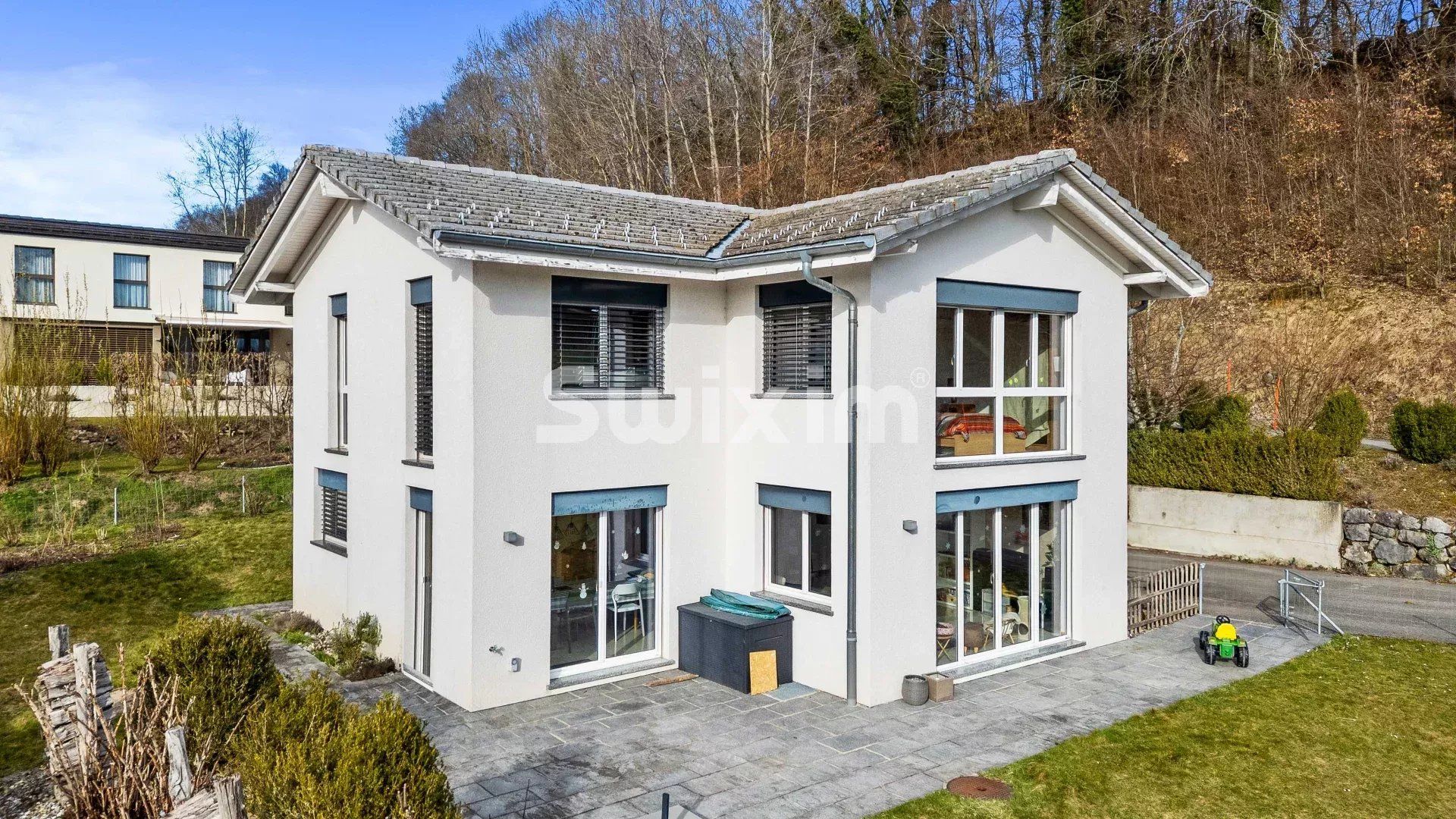 Alquiler Villa Châtel-Saint-Denis 6.5&nbsp;Salas 125&nbsp;m²