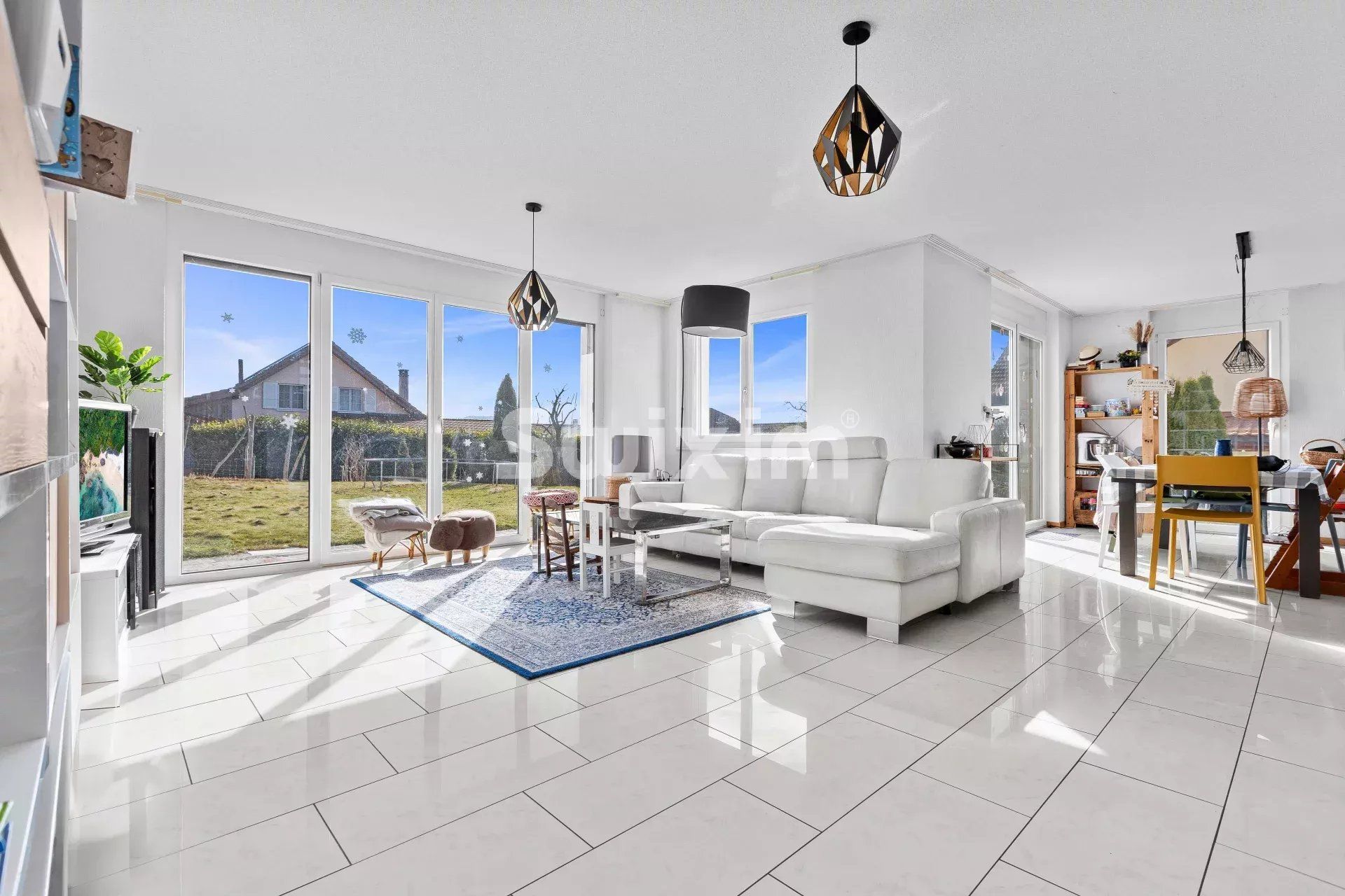 Alquiler Villa Châtel-Saint-Denis 6.5&nbsp;Salas 125&nbsp;m²