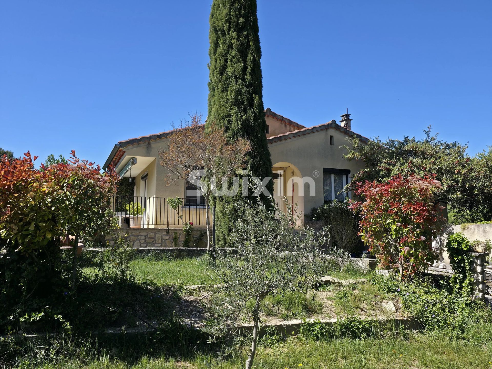 house 5 Rooms for sale on Grignan (26230)
