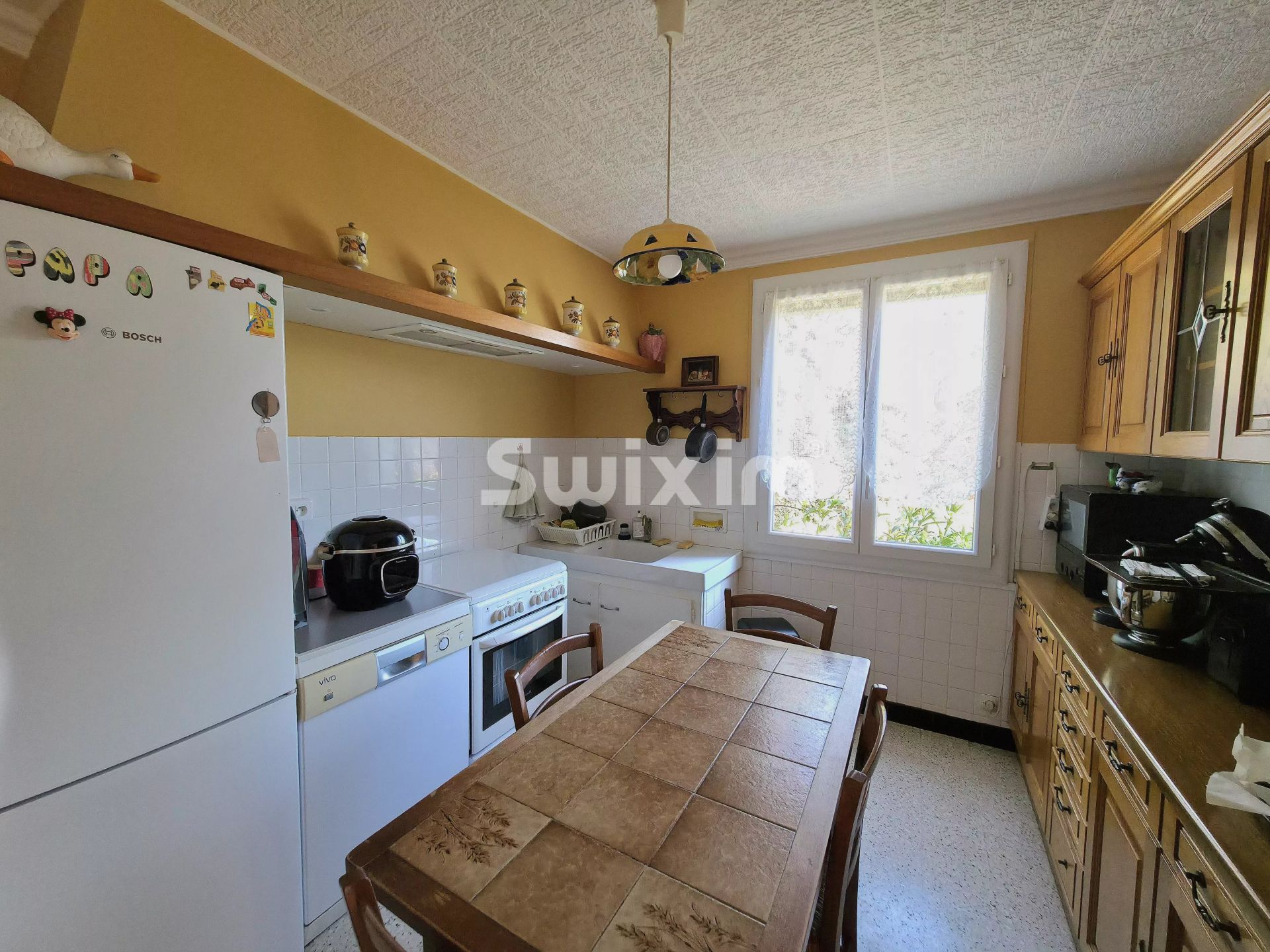 house 5 Rooms for sale on Grignan (26230)