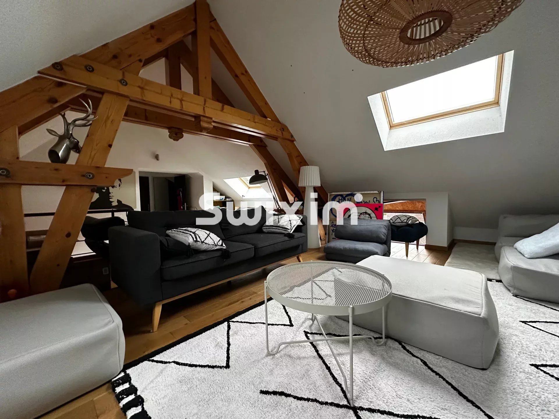 Vendita Appartamento Lons-le-Saunier 7&nbsp;Camere 145.85&nbsp;m²