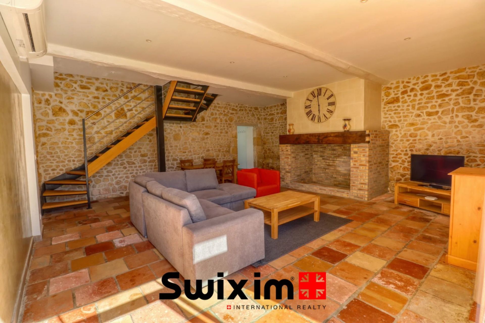 house 5 Rooms for rent on Saint-Germain-d'Esteuil (33340)