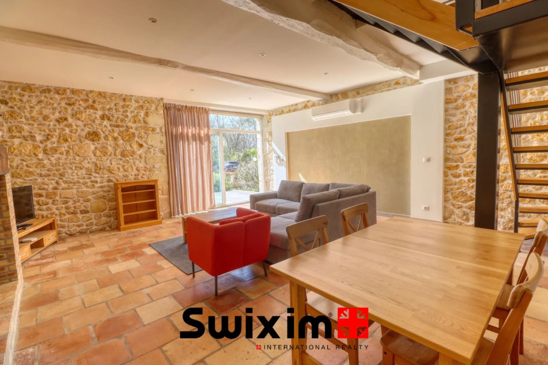 house 5 Rooms for rent on Saint-Germain-d'Esteuil (33340)