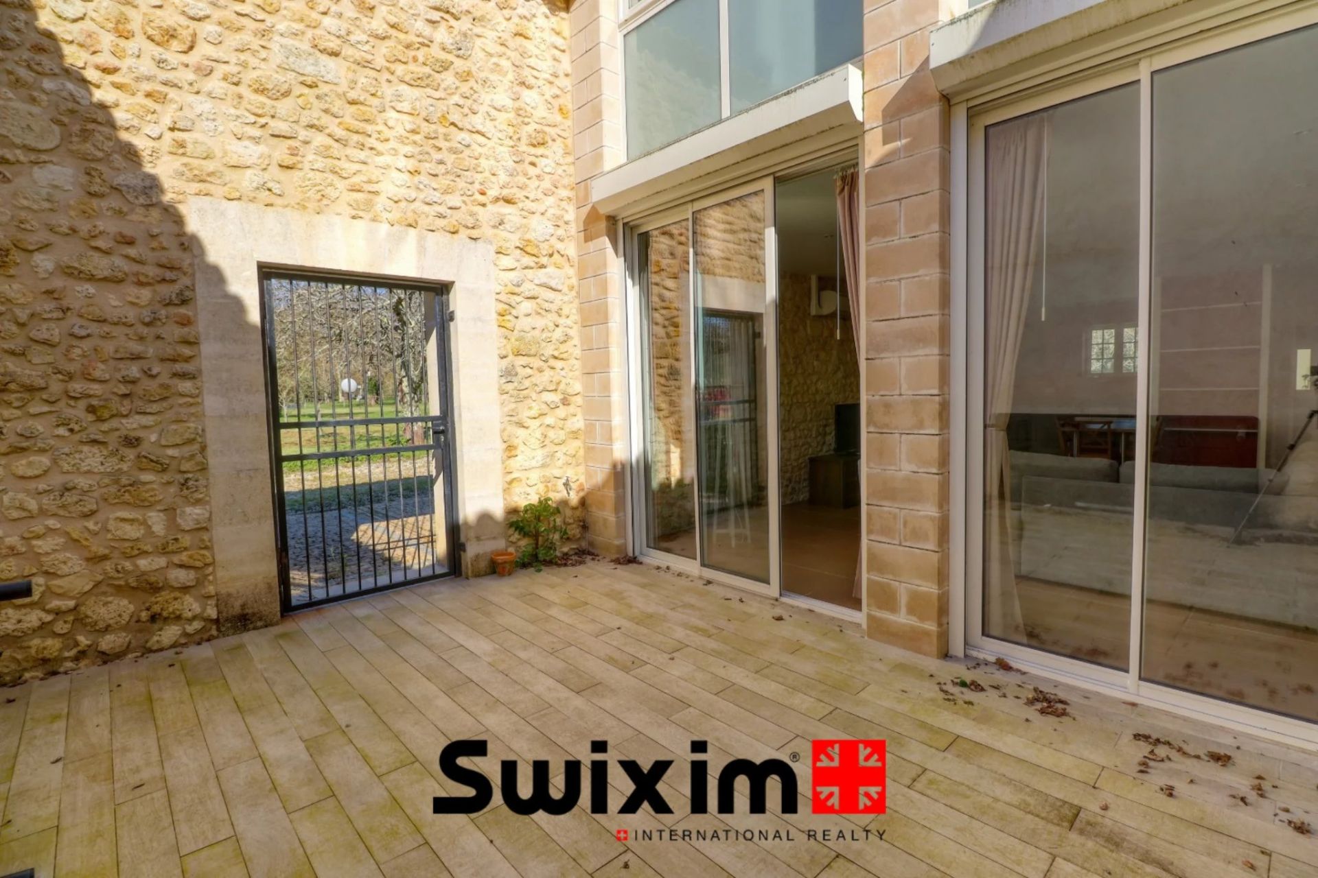 house 4 Rooms for rent on Saint-Germain-d'Esteuil (33340)