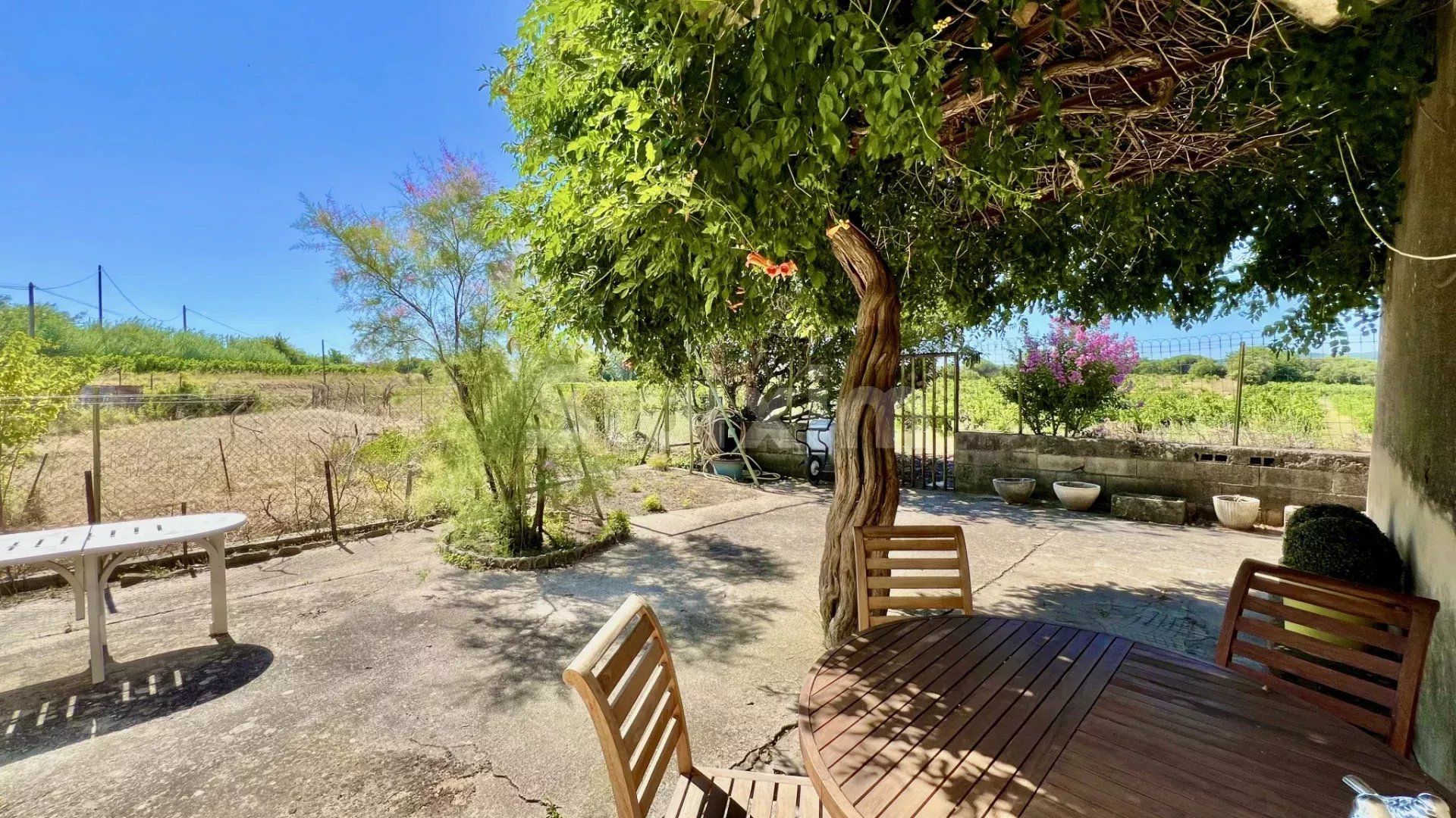 propriedade 15 Quartos para venda sobre Bagnols-sur-Cèze (30200)