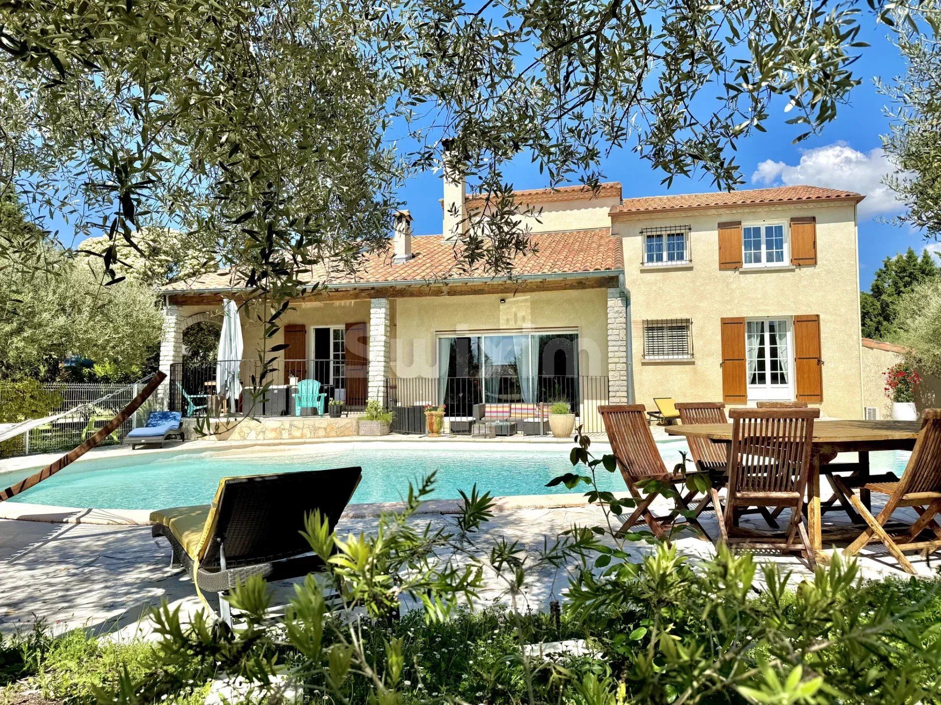 villa 7 Salas en venta en Saint-Privat-des-Vieux (30340)