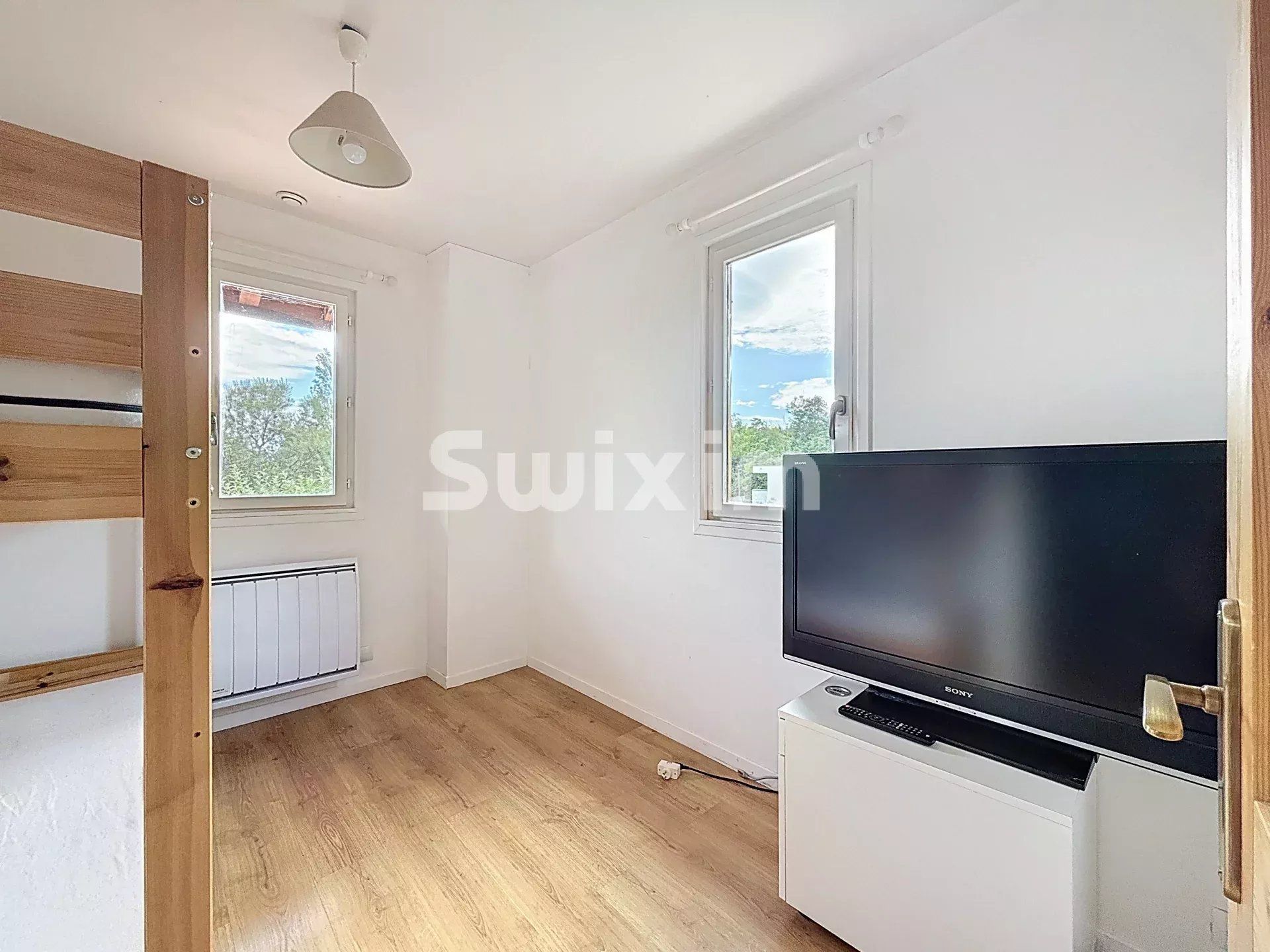 casa 7 Camere in vendita su Divonne-les-Bains (01220)