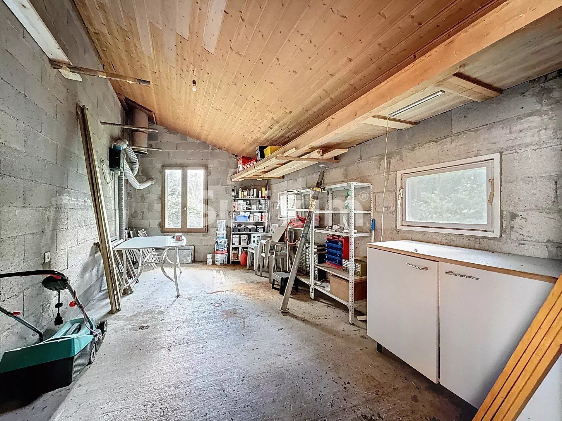 casa 7 Camere in vendita su Divonne-les-Bains (01220)