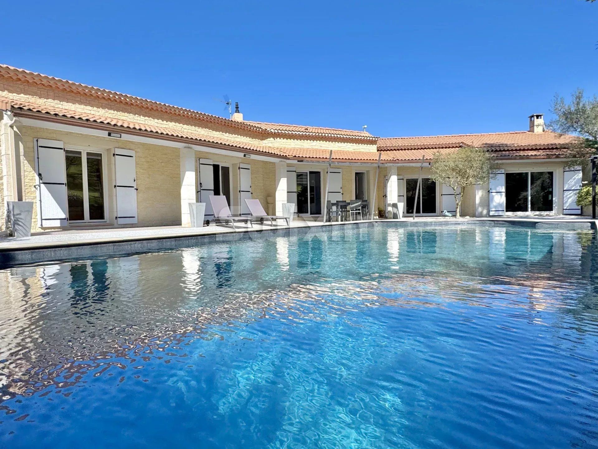 villa 6 Pièces en vente sur Saint-Privat-des-Vieux (30340)