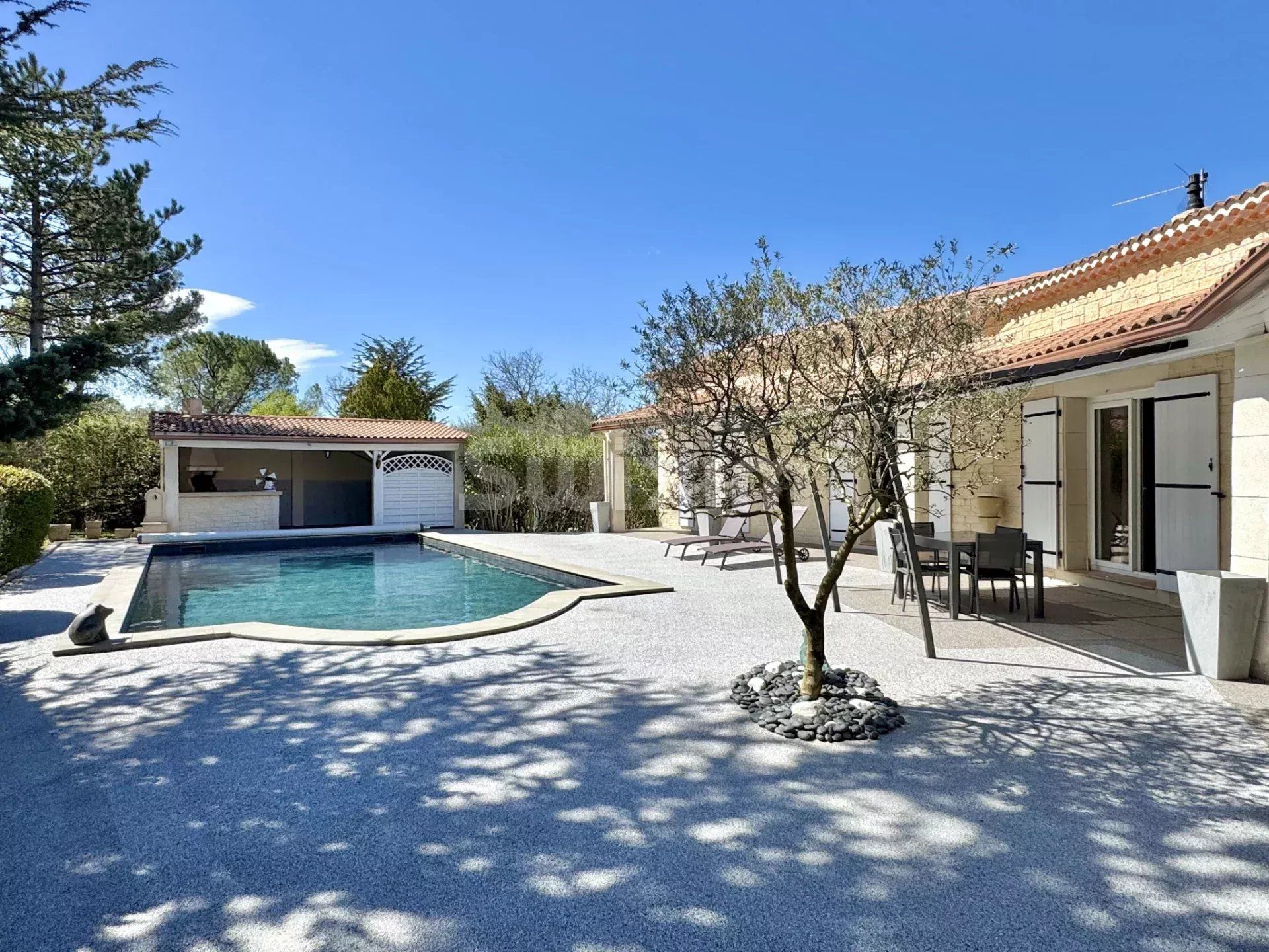 villa 6 Pièces en vente sur Saint-Privat-des-Vieux (30340)