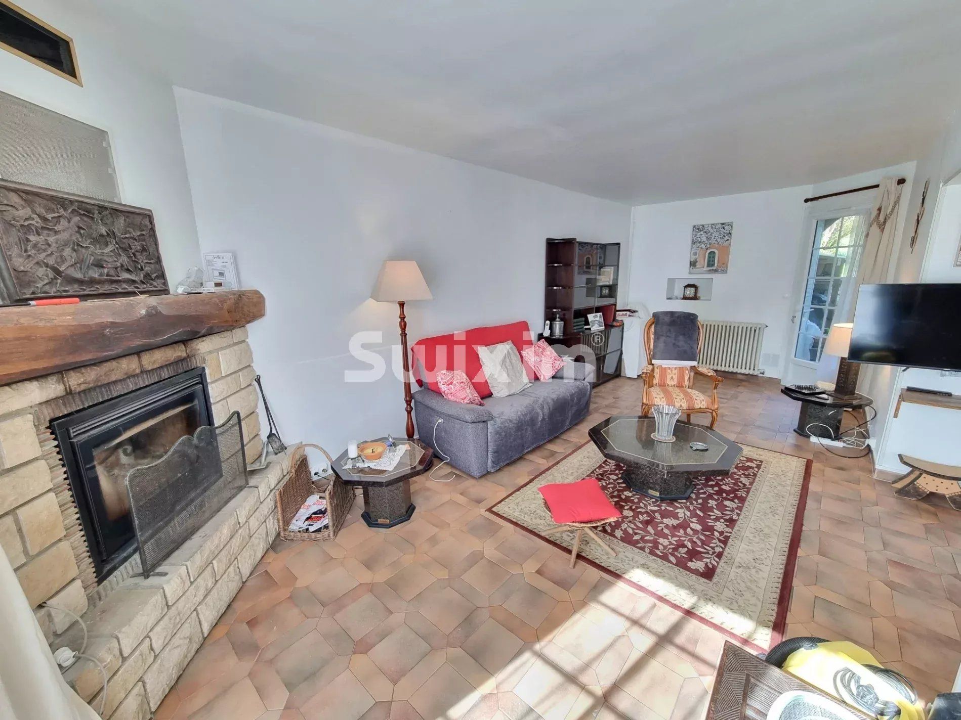 casa 9 Camere in vendita su Asnières-sous-Bois (89660)