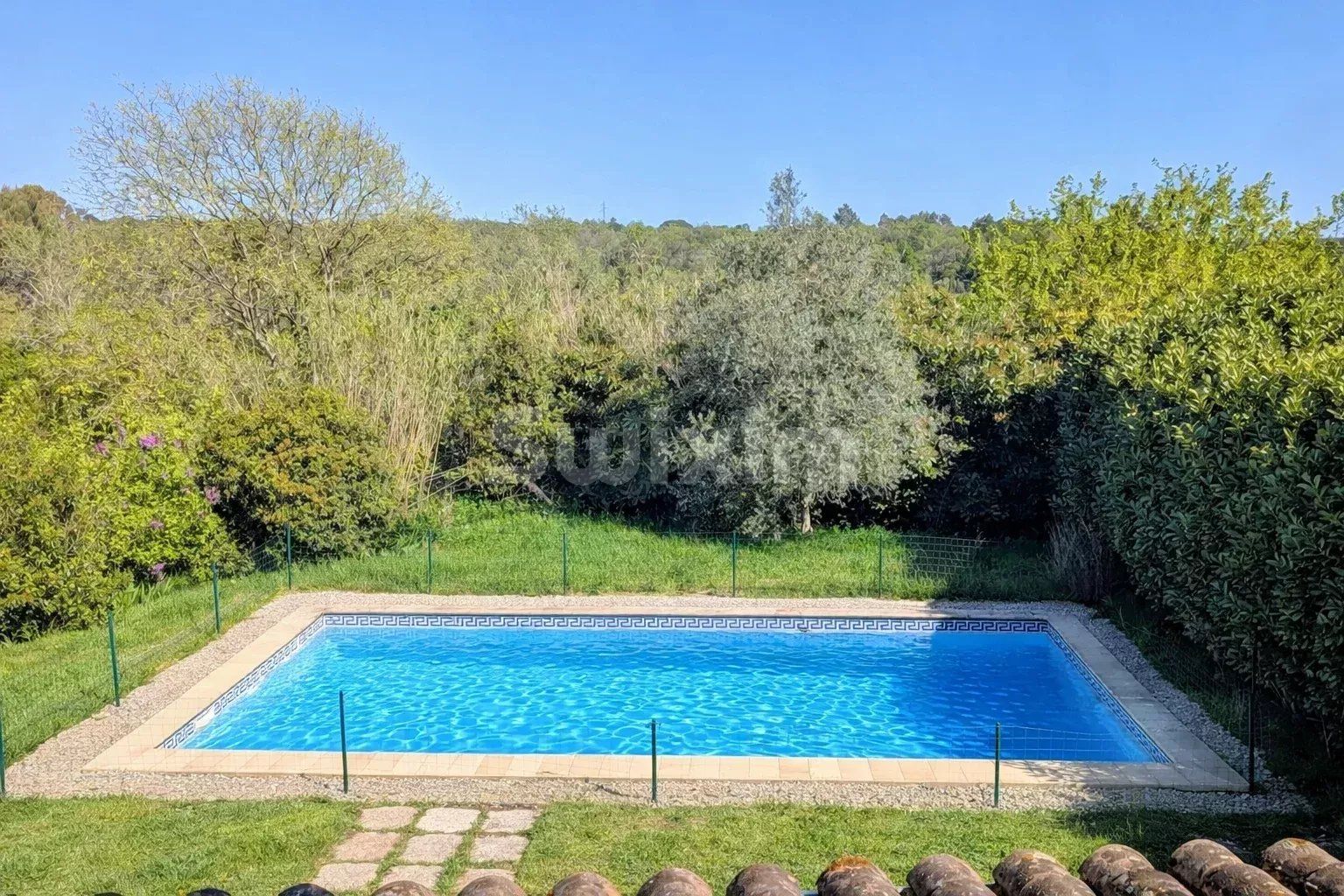 mas 10 Camere in vendita su Uzès (30700)