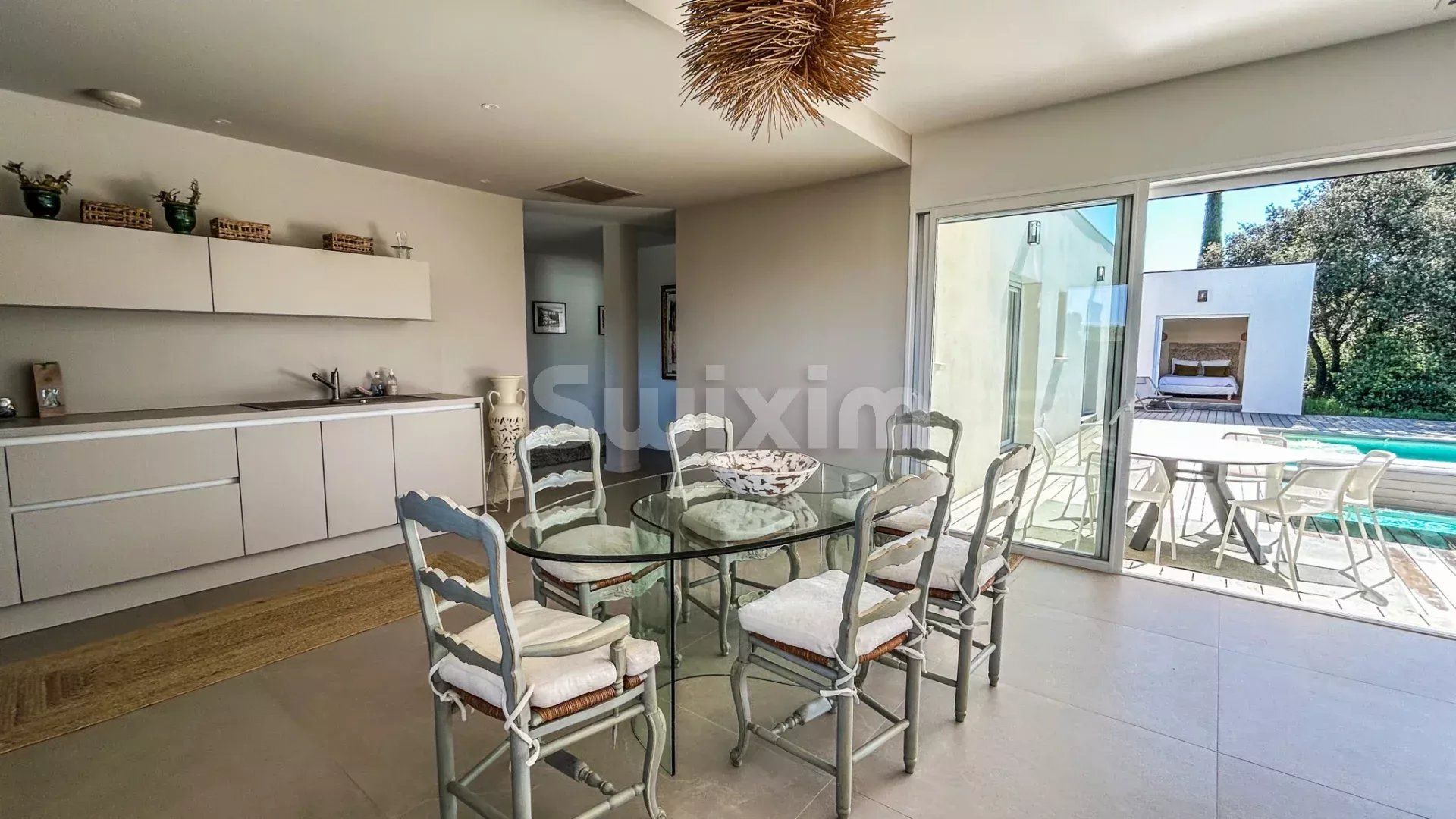 villa 4 Camere in vendita su Uzès (30700)