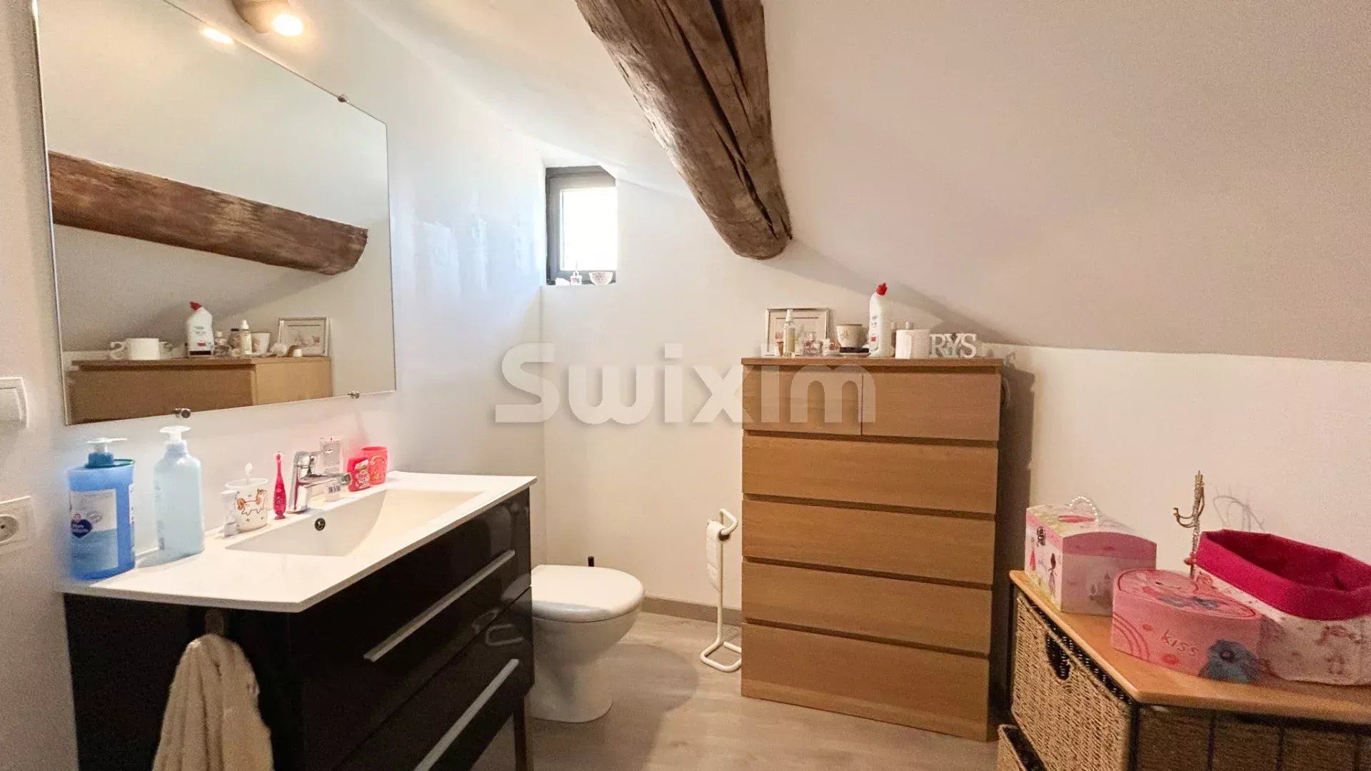 casa 5 Camere in vendita su Pouzilhac (30210)