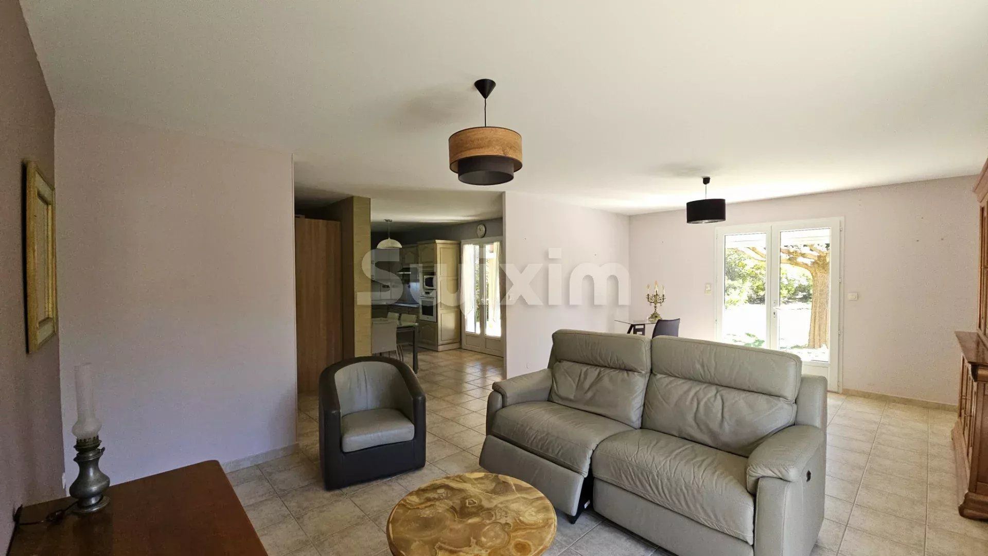 villa 4 Camere in vendita su Collias (30210)