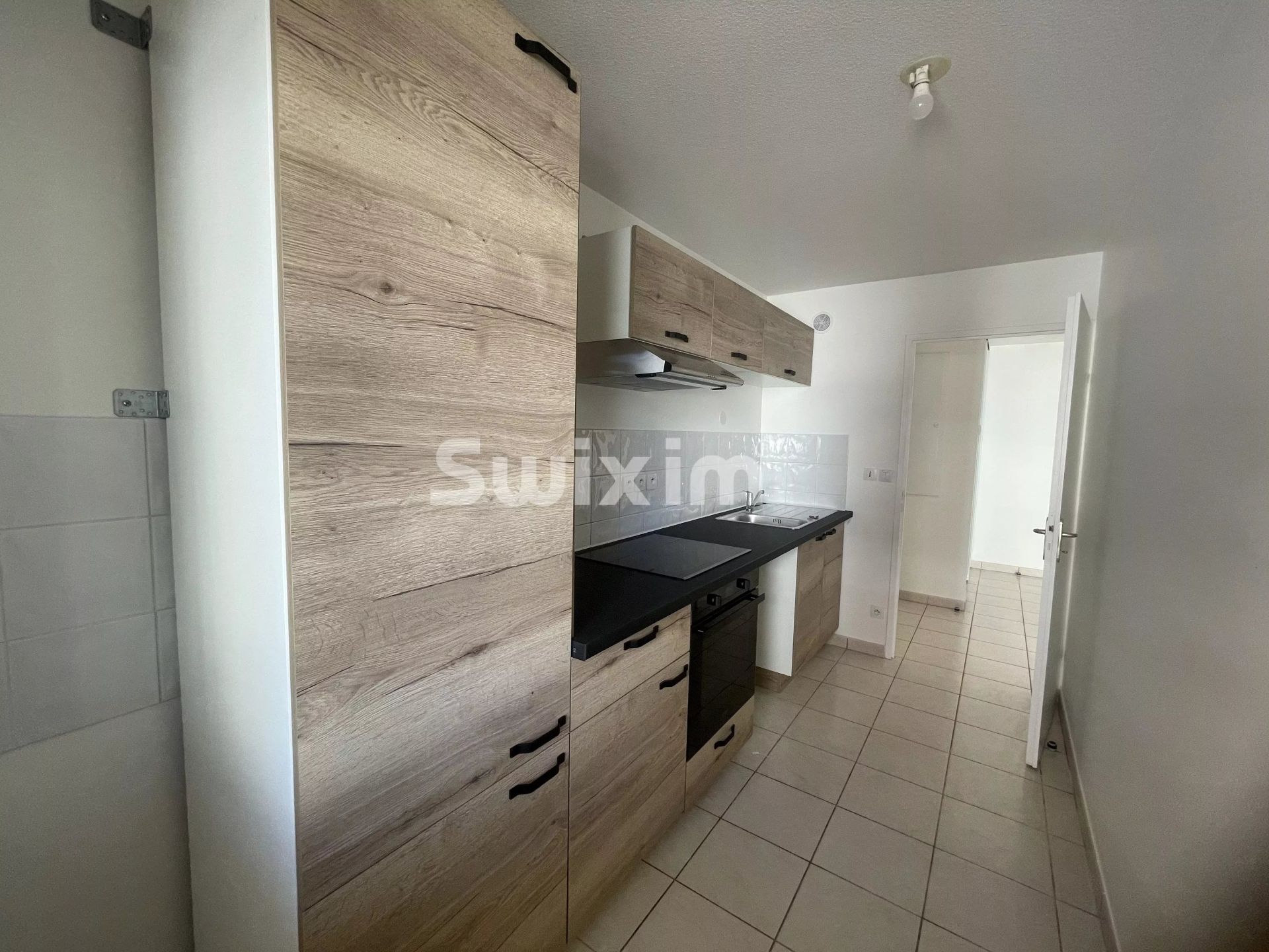 apartamento 5 Quartos para aluguer sobre Lons-le-Saunier (39000)