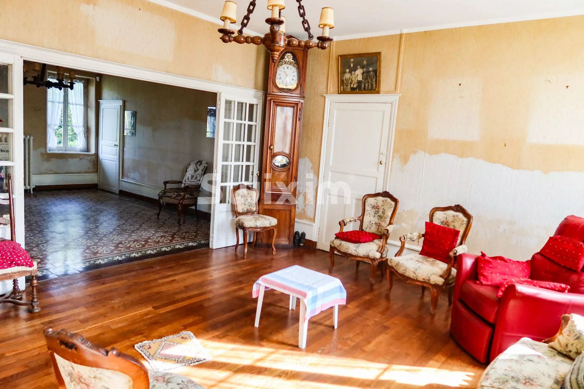 propiedad 12 Salas en venta en Ciel (71350)