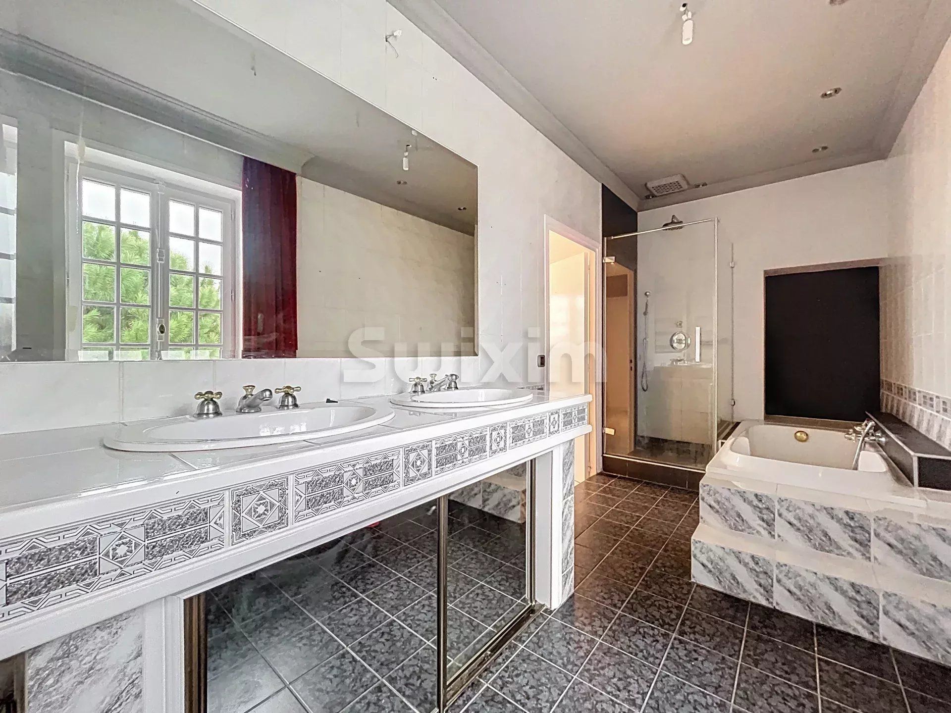 casa 5 Salas en venta en Taponas (69220)