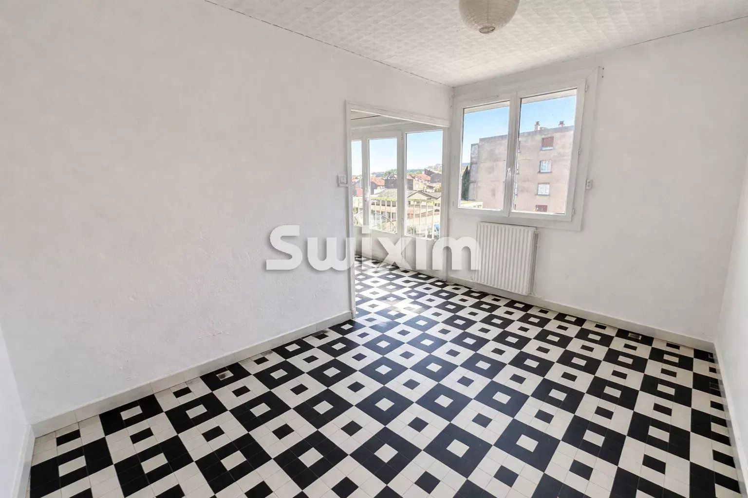 appartement 4 Zimmer zum verkauf auf Bagnols-sur-Cèze (30200)