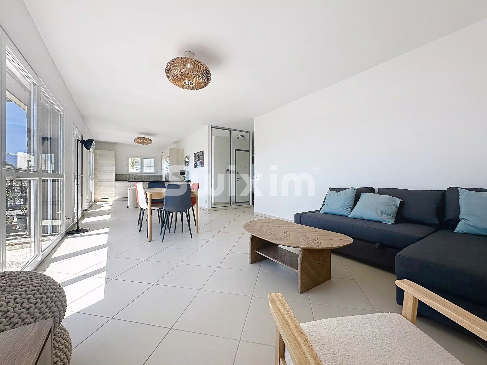 apartamento 3 Quartos para aluguer sobre Ferney-Voltaire (01210)