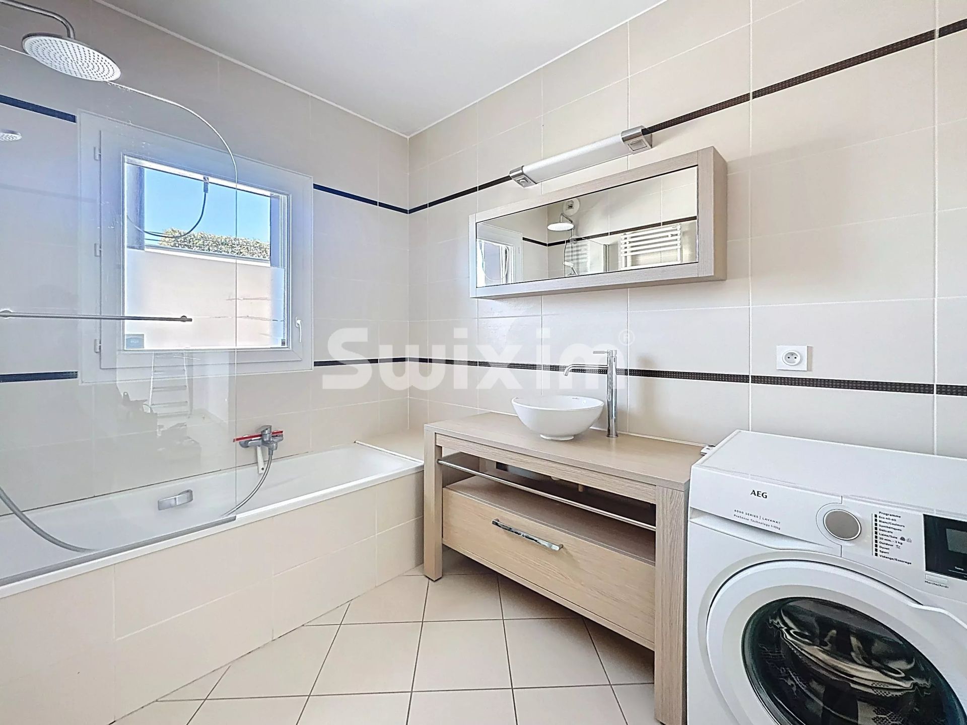 apartamento 3 Quartos para aluguer sobre Ferney-Voltaire (01210)