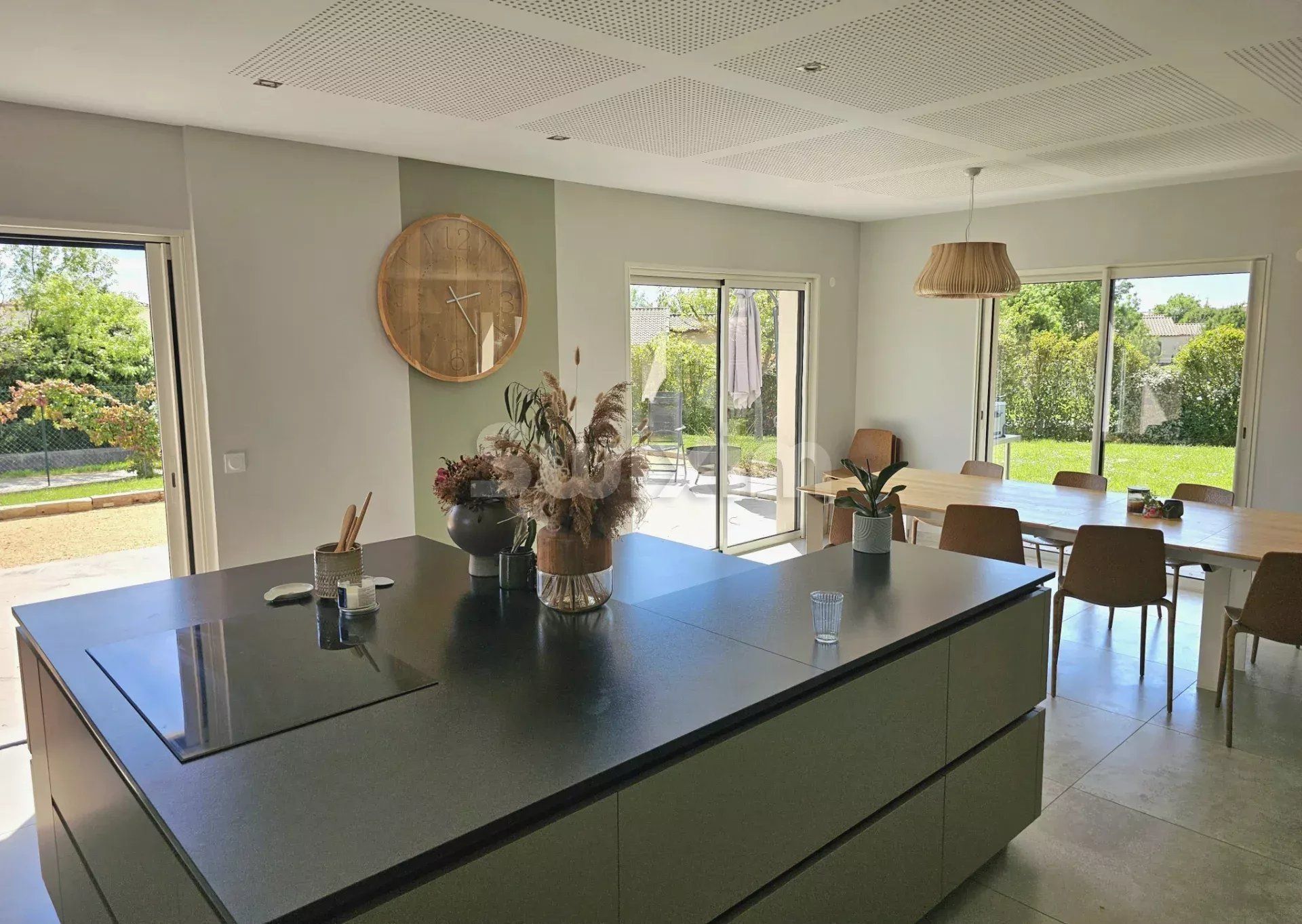 villa 6 Salas en venta en Alès (30100)