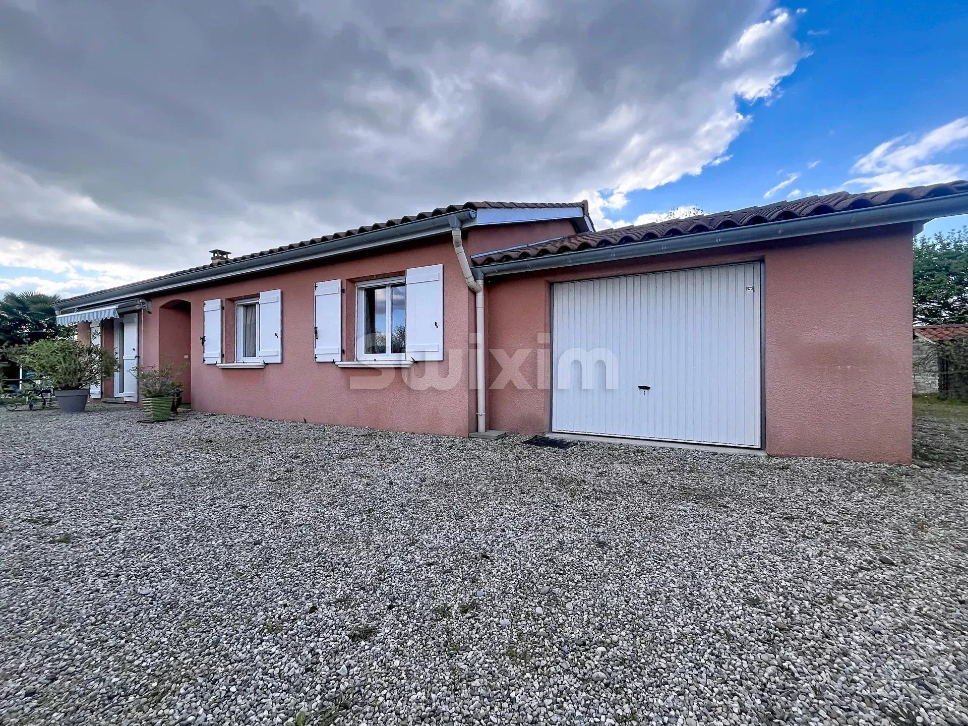 casa 4 Salas en venta en Saint-André-le-Bouchoux (01240)