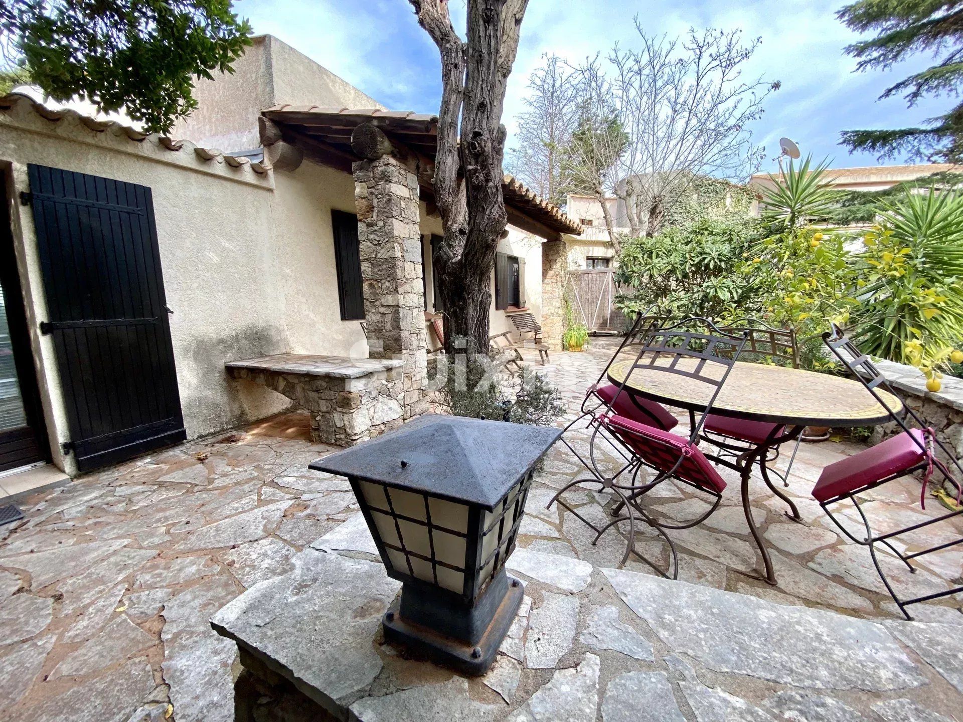 property 7 Rooms for sale on Sète (34200)