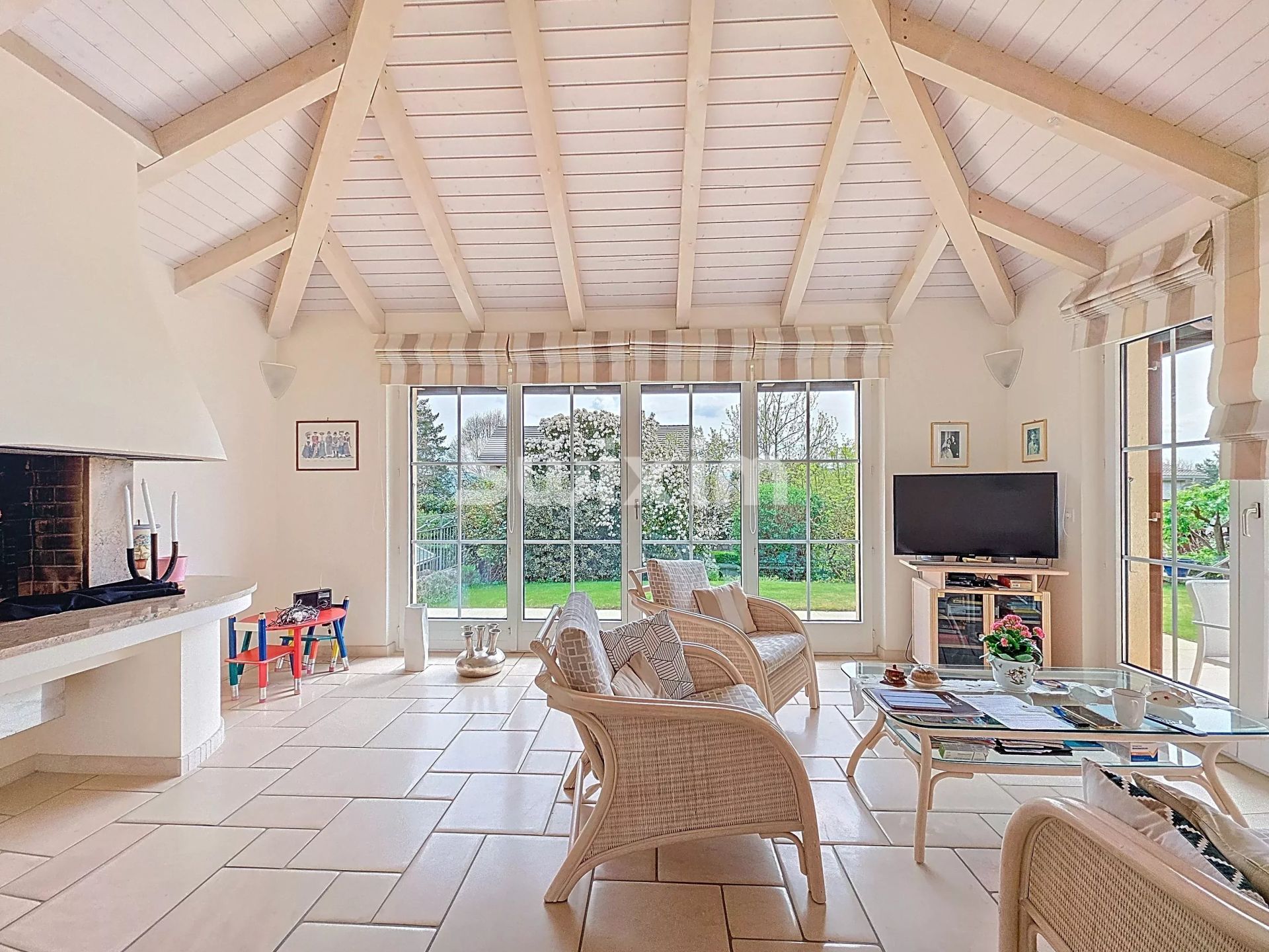 casa 8 Camere in vendita su Nyon (1260)