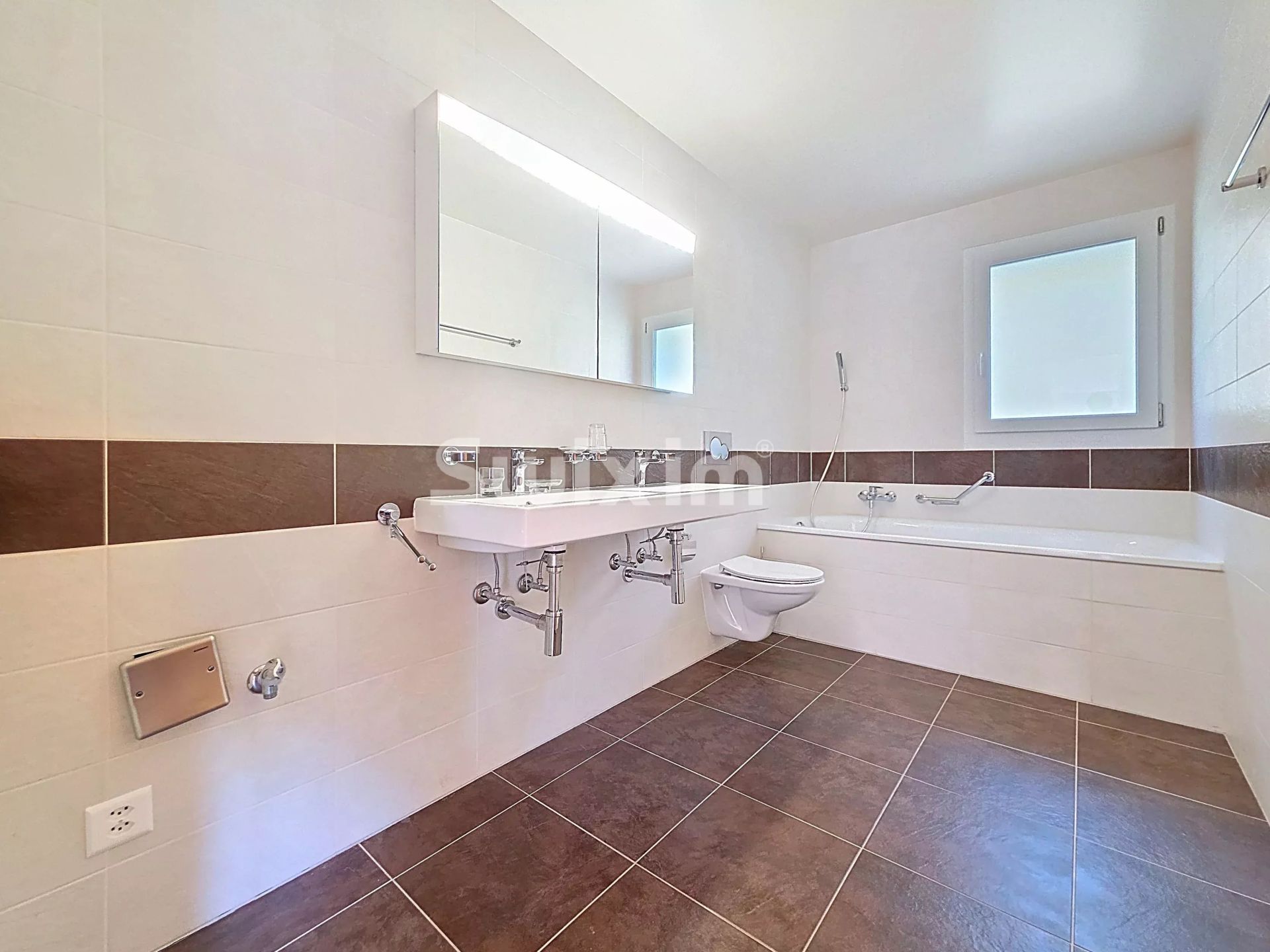 apartment 4.5 Rooms for rent on Saint-Cergue (1264)