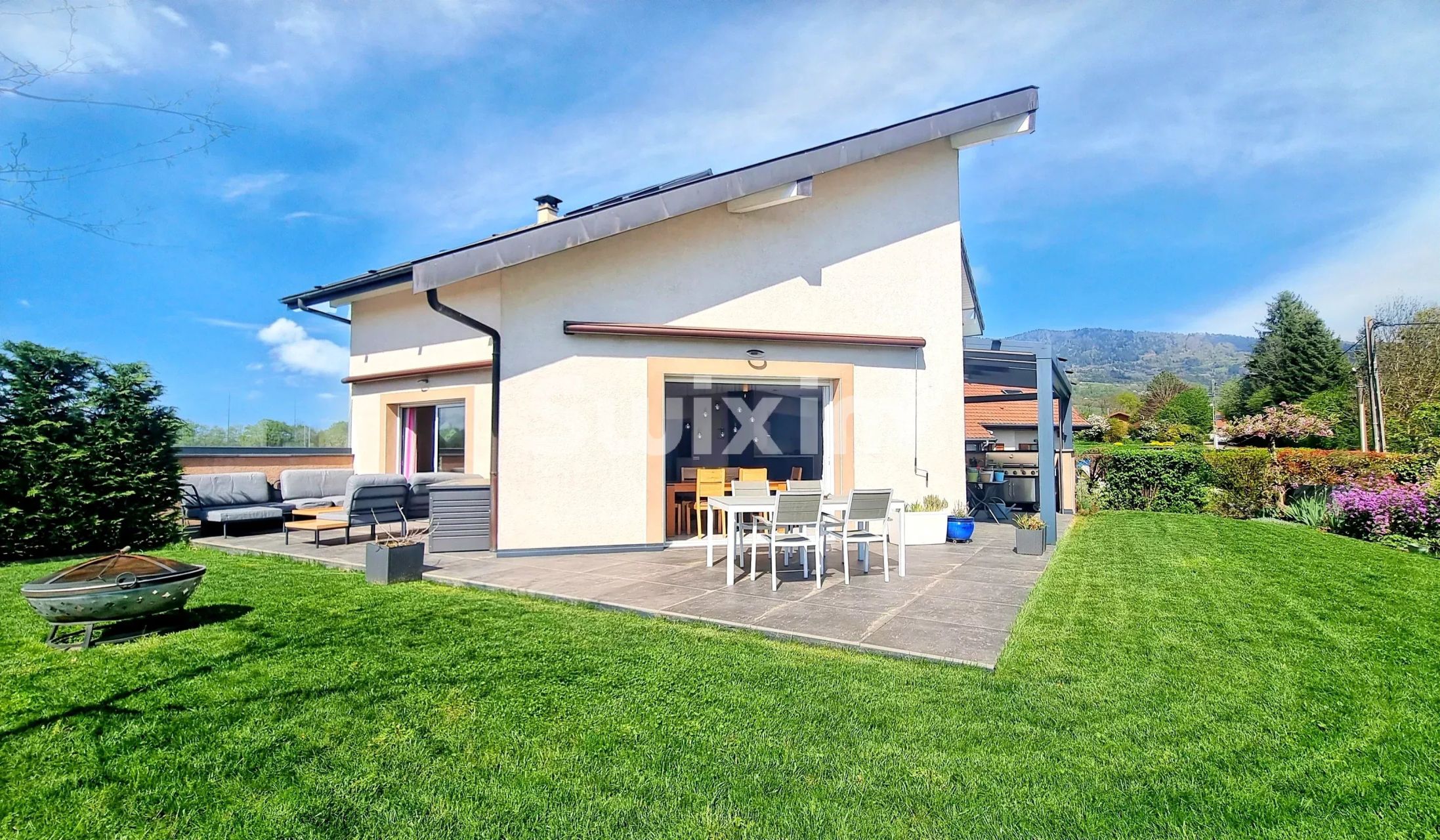 villa 6 Pièces en vente sur Bonne (74380)