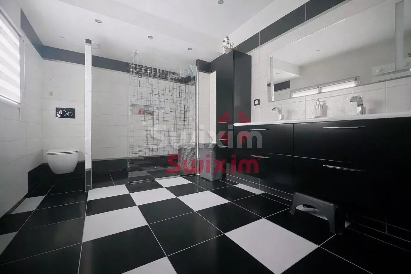 casa 5 Camere in vendita su Gagny (93220)