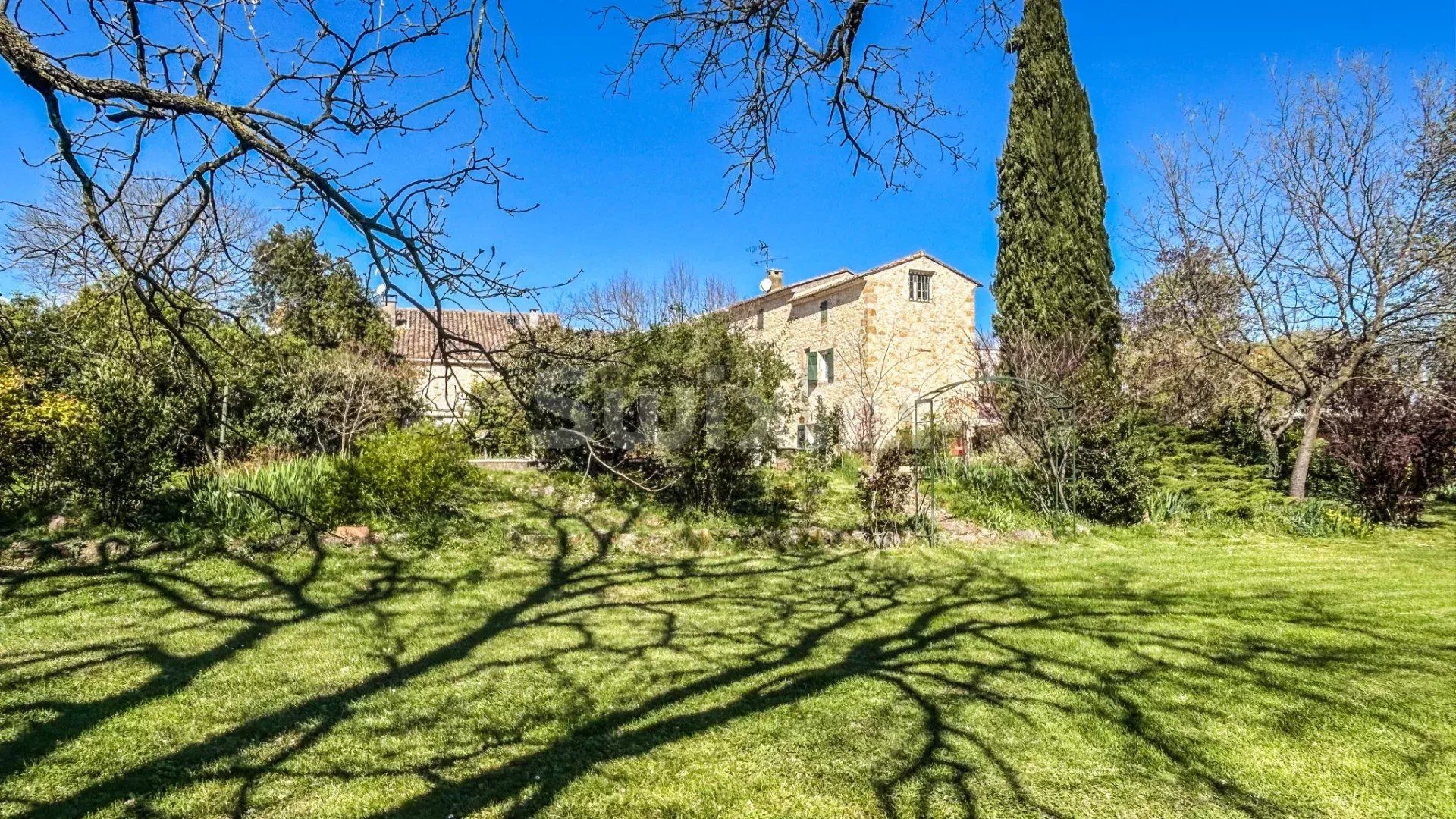 propriedade 11 Quartos para venda sobre Uzès (30700)
