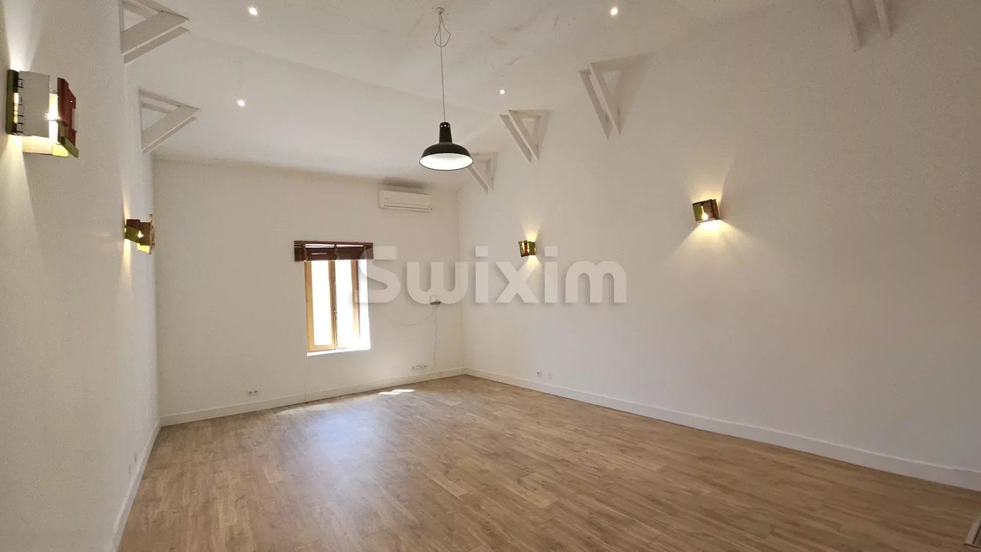 casa 3 Camere in vendita su Collias (30210)