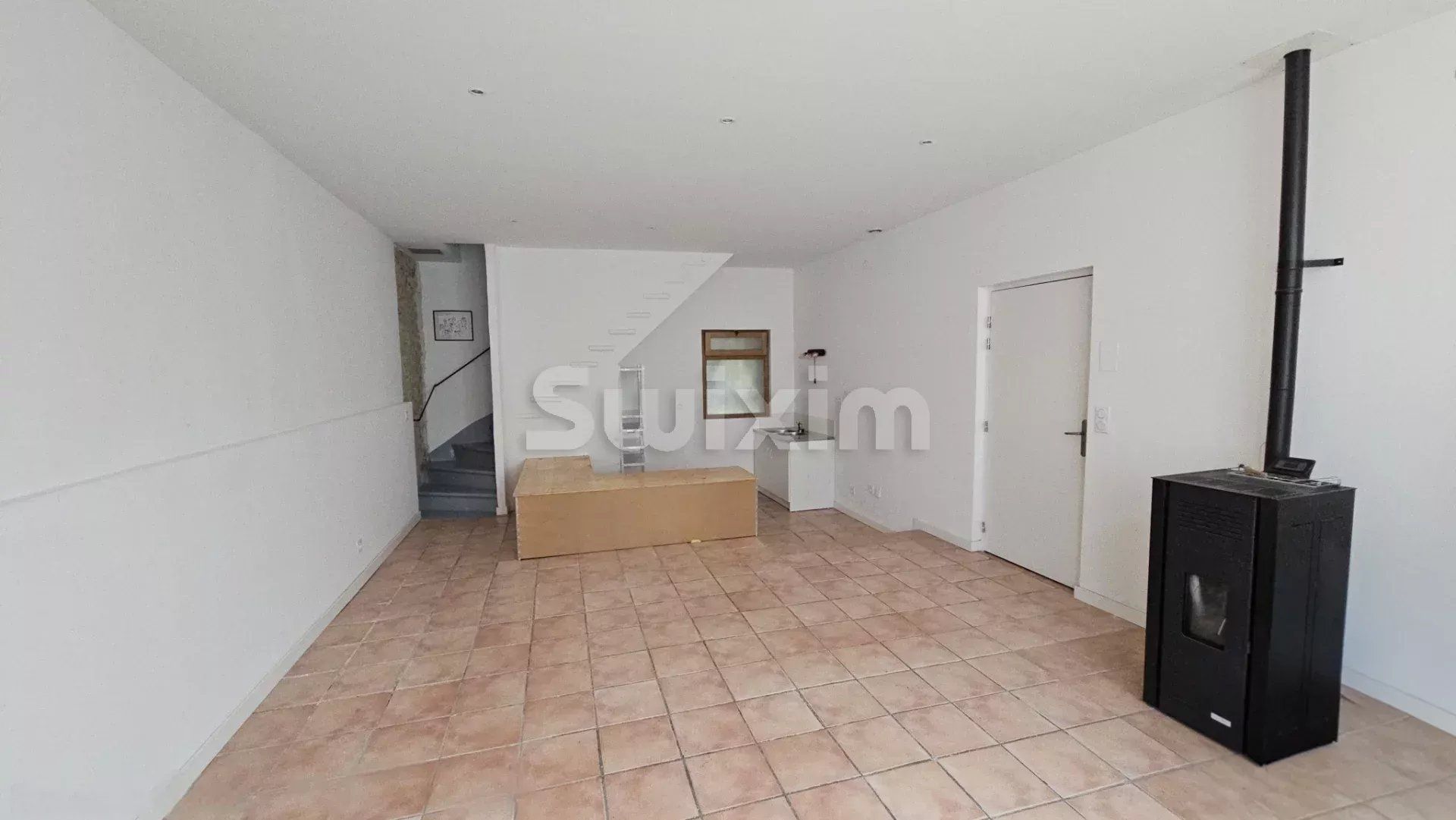 casa 3 Camere in vendita su Collias (30210)