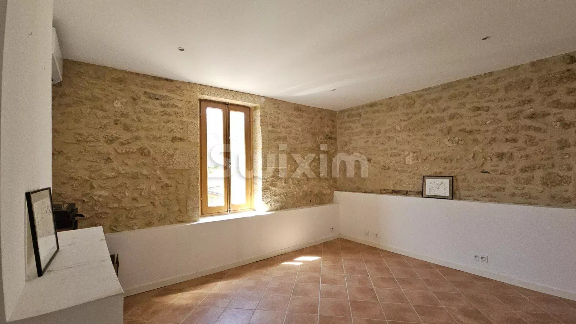 casa 3 Camere in vendita su Collias (30210)