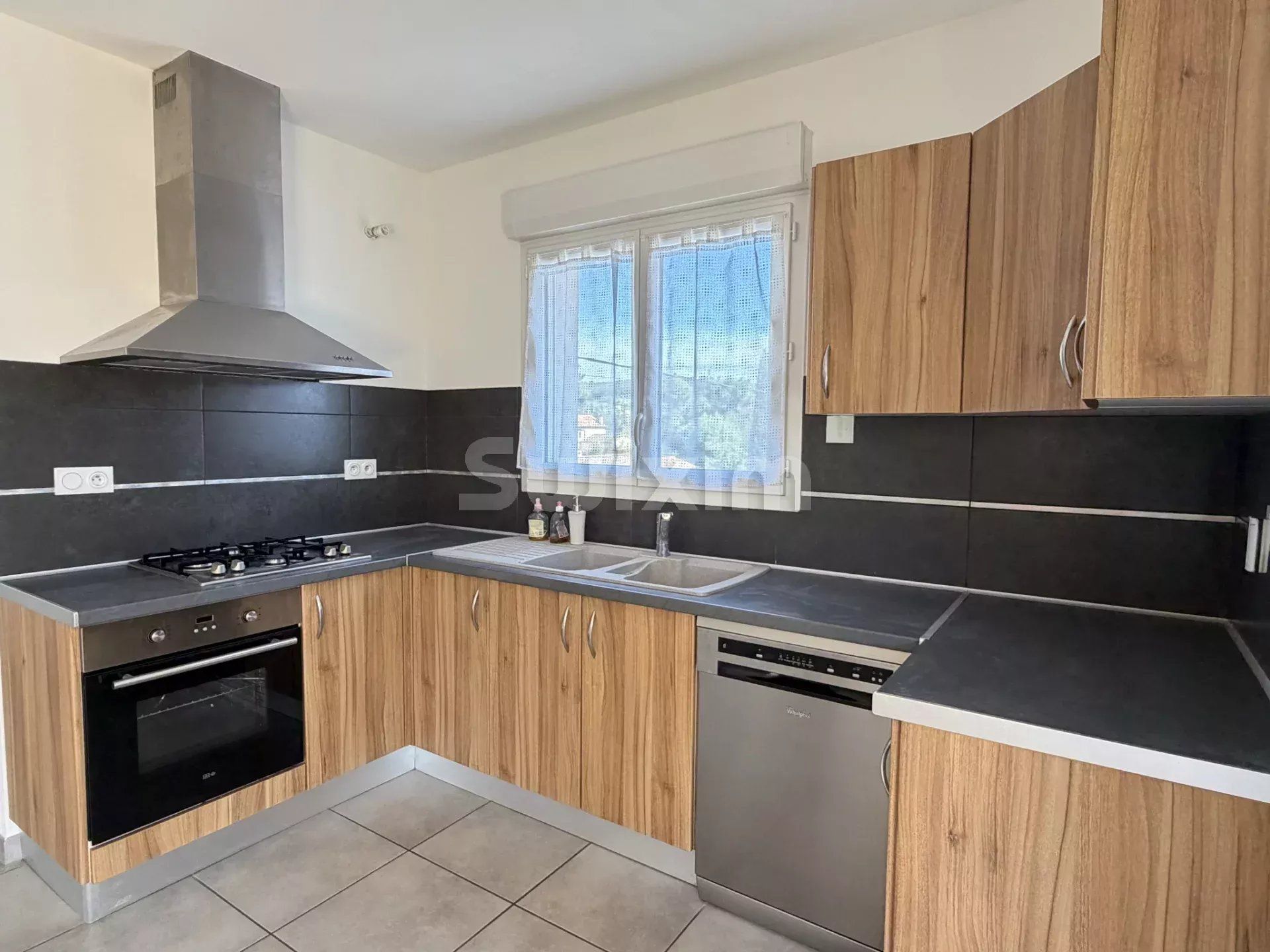 house 5 Rooms for rent on Saint-Privat-des-Vieux (30340)