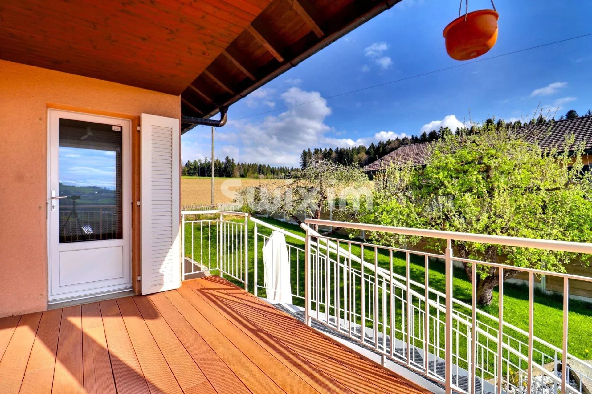 maison 10 Pièces en vente sur Palézieux (1607)