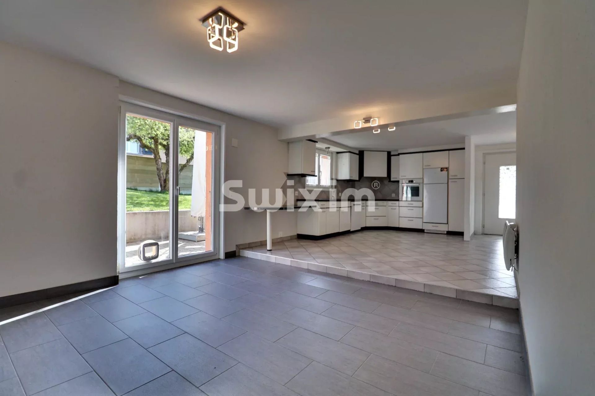 maison 10 Pièces en vente sur Palézieux (1607)