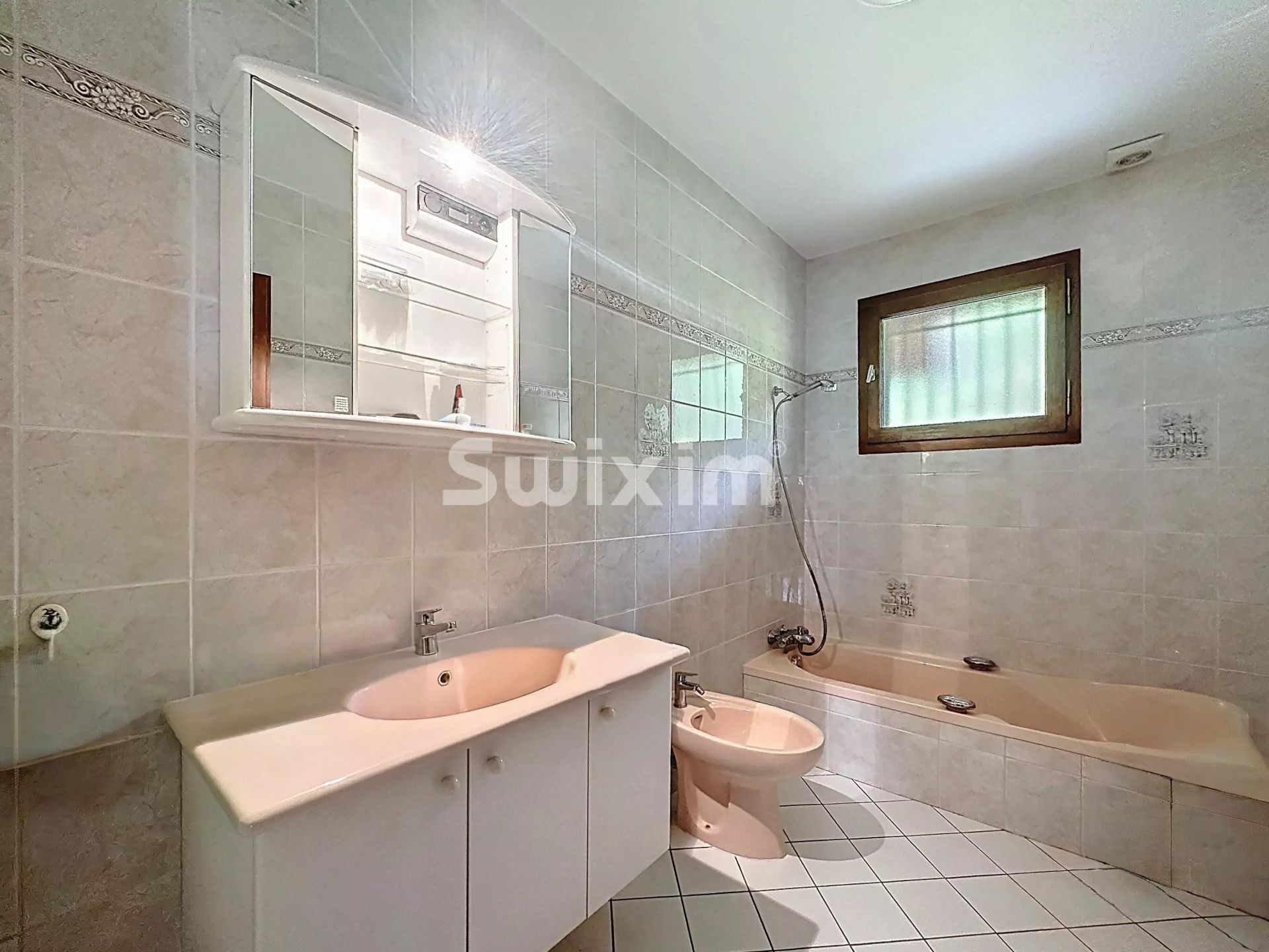 casa 4 Quartos para venda sobre Sciez (74140)