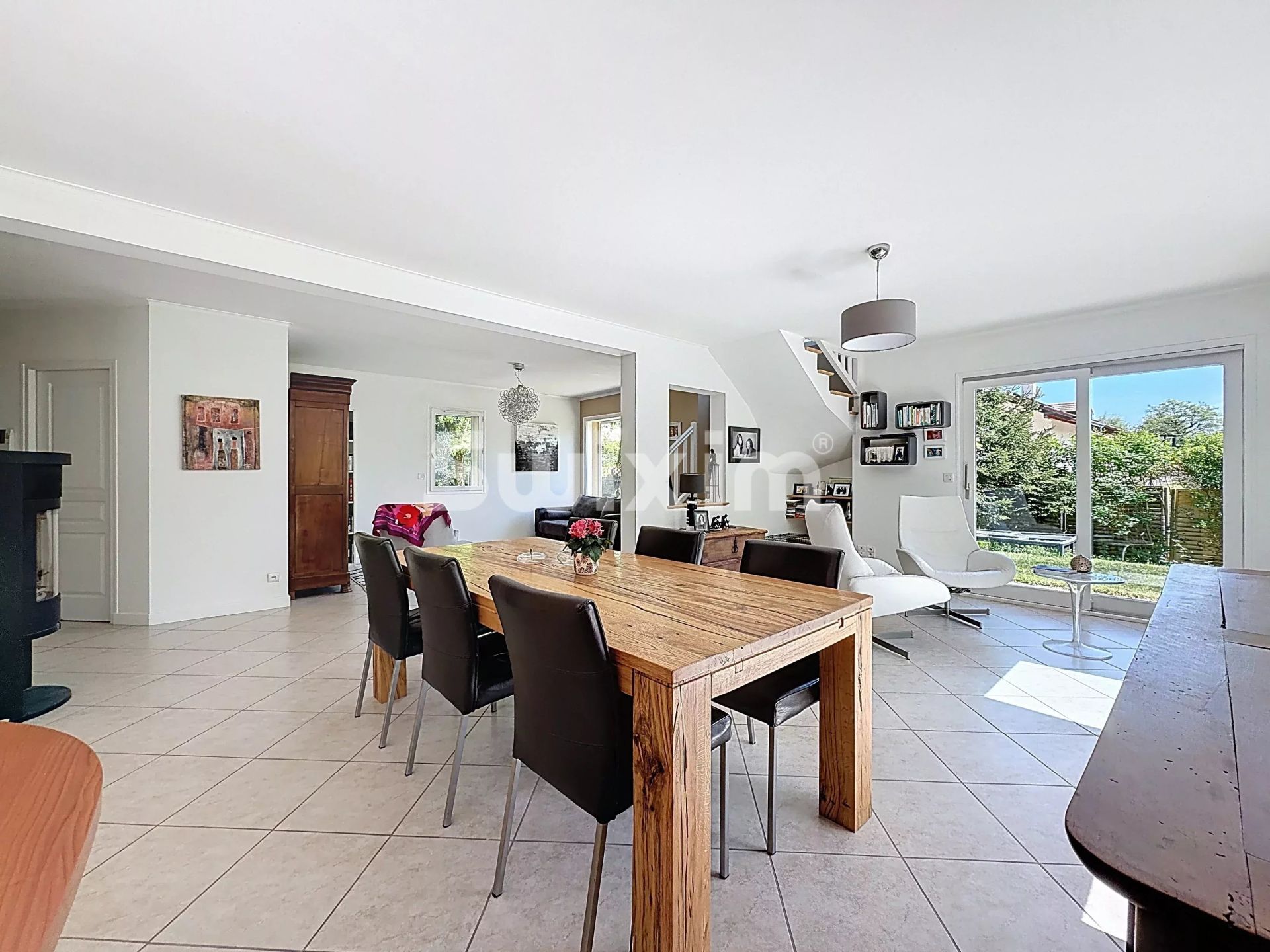 casa 5 Quartos para venda sobre Divonne-les-Bains (01220)