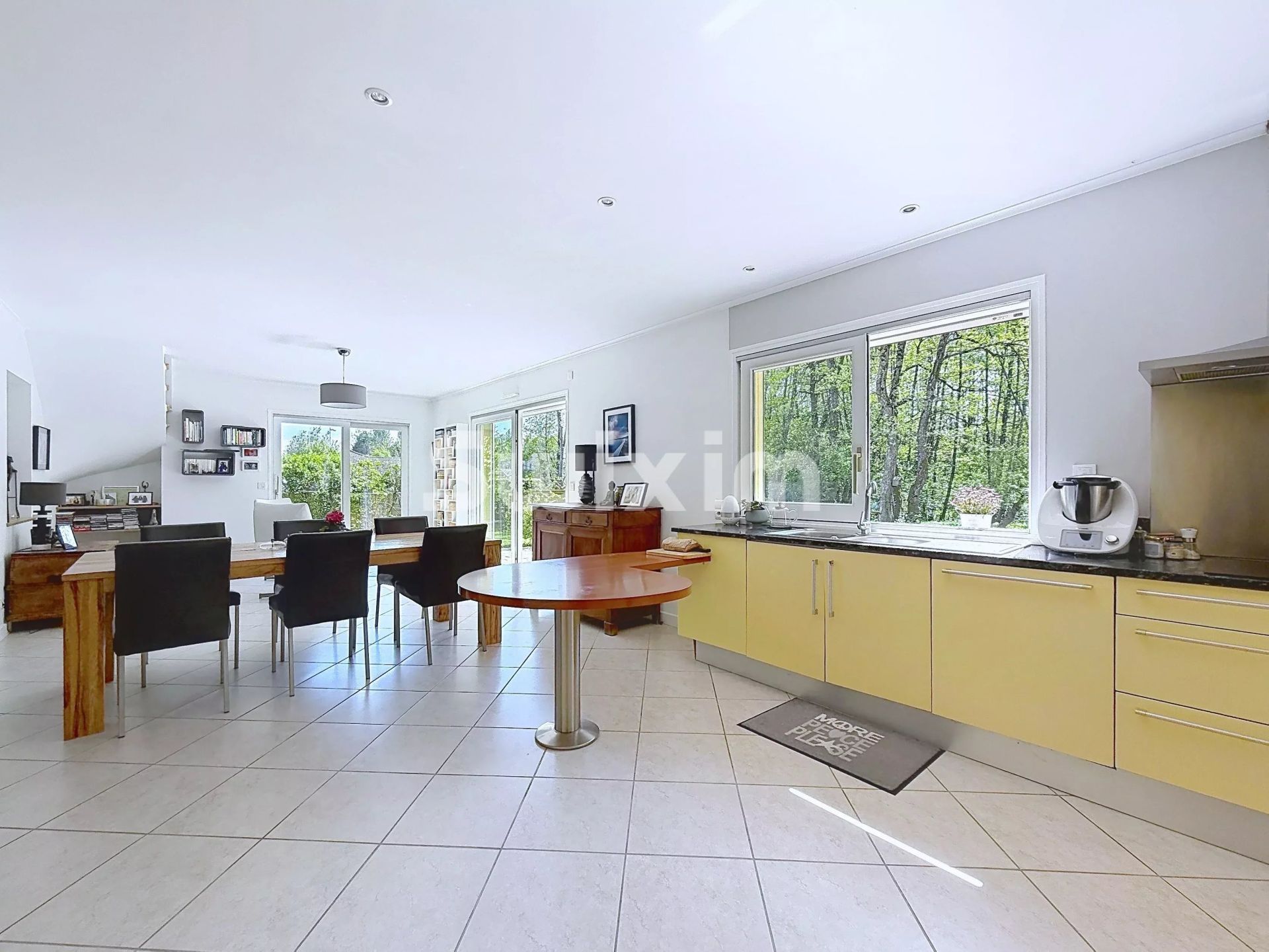 casa 5 Quartos para venda sobre Divonne-les-Bains (01220)