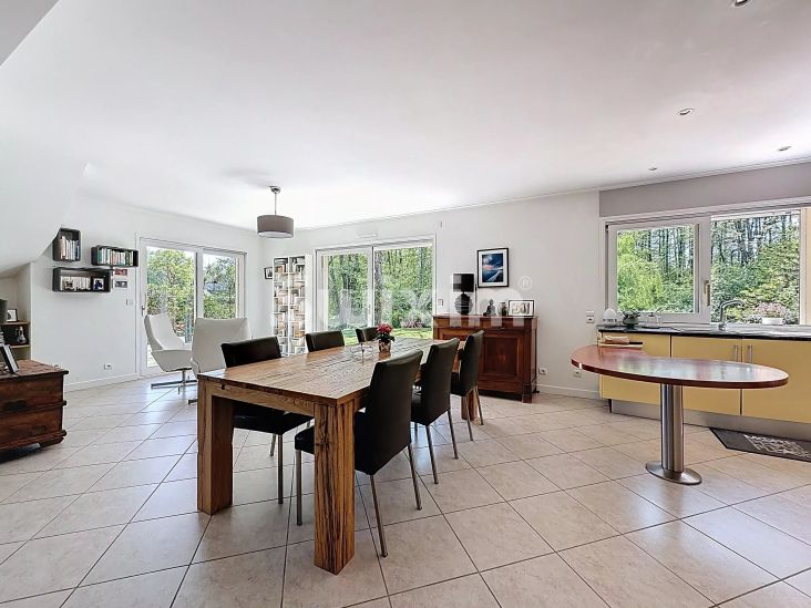 Venda Casa Divonne-les-Bains 5&nbsp;Quartos 137&nbsp;m²