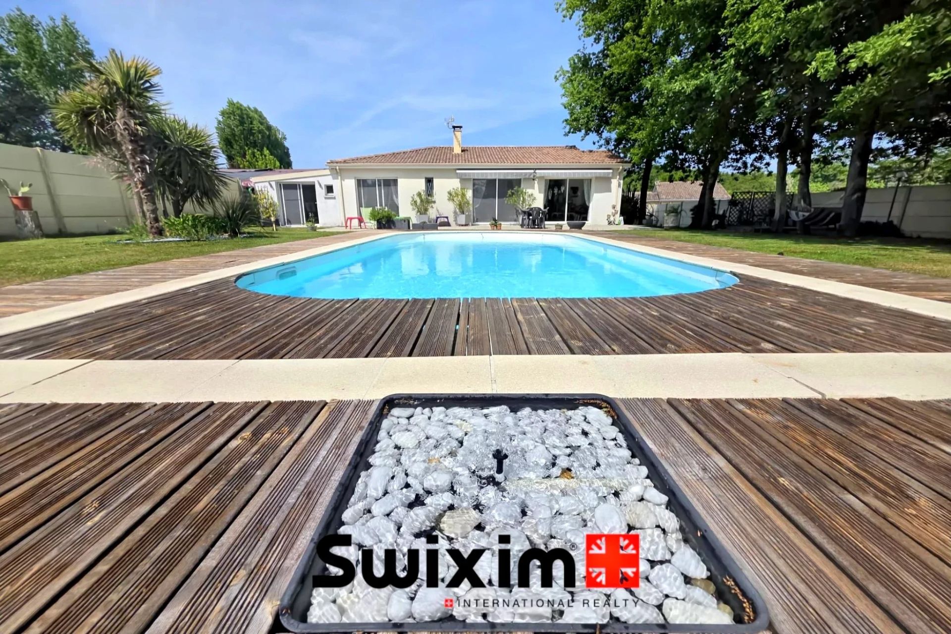 casa 6 Camere in vendita su Saint-Laurent-Médoc (33112)