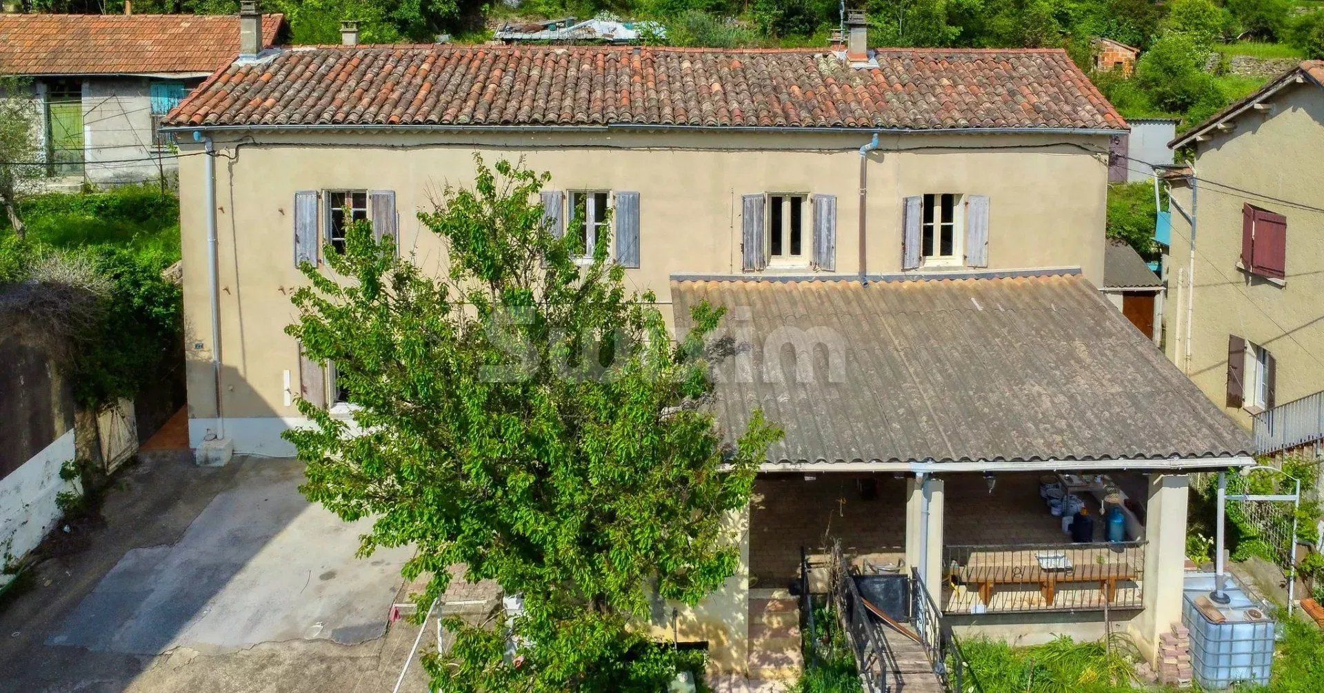 house 9 Rooms for sale on La Grand-Combe (30110)