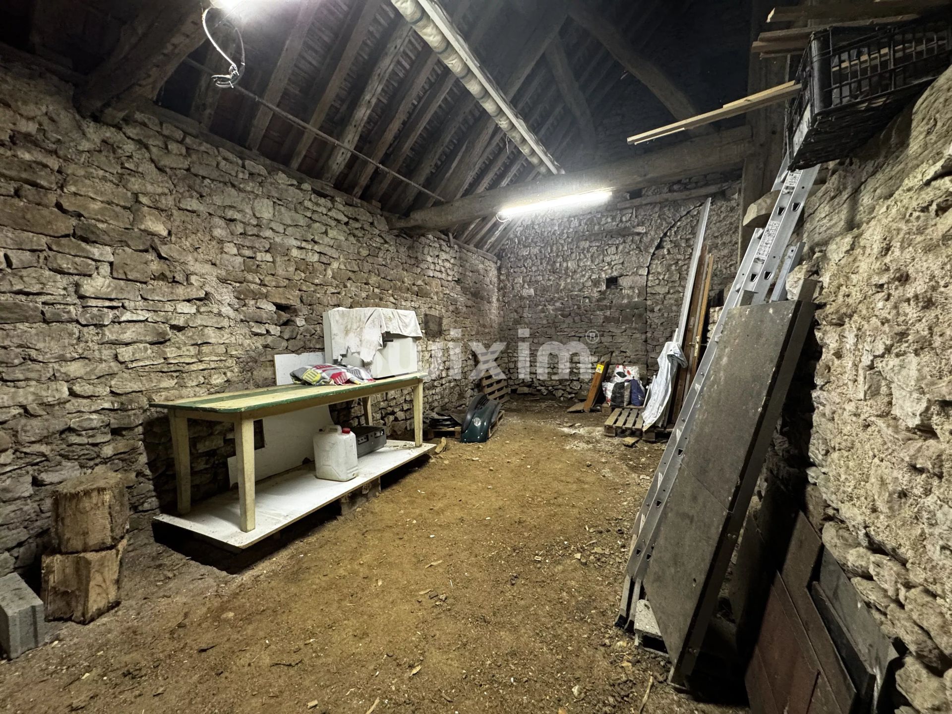 casa 5 Camere in vendita su Toutry (21460)